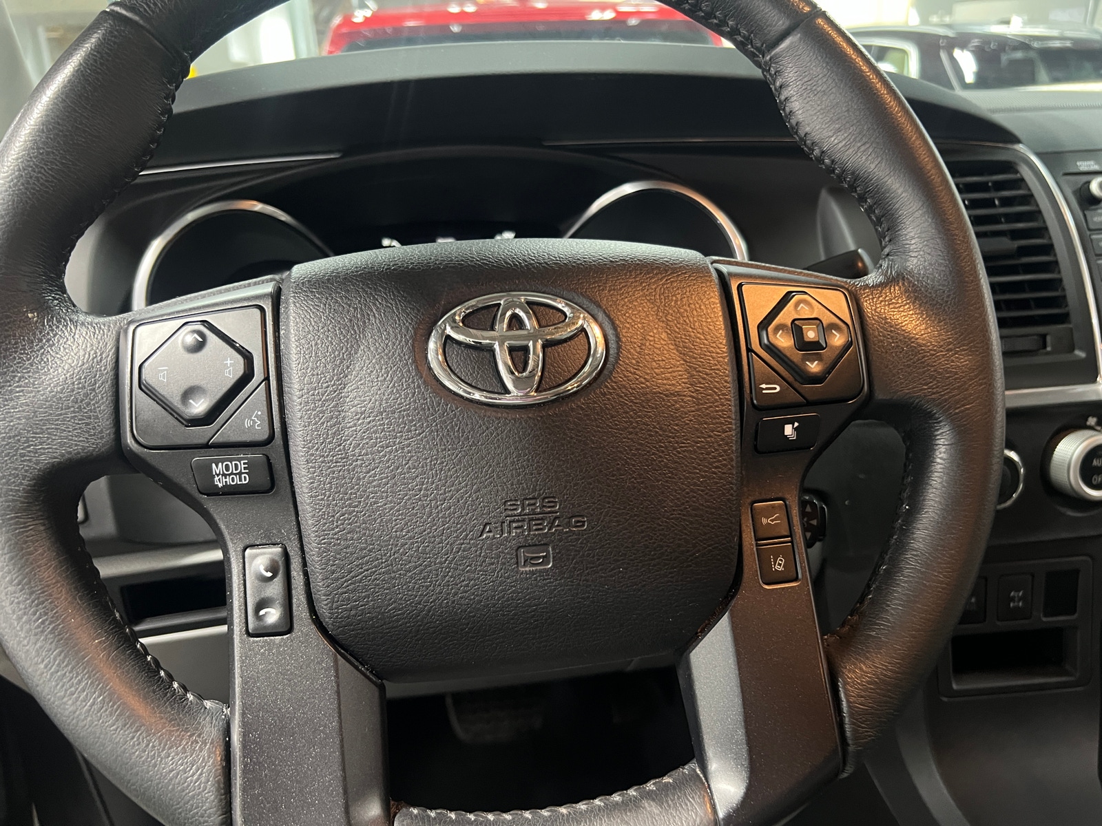 Thumbnail: 2021 Toyota Sequoia - 4