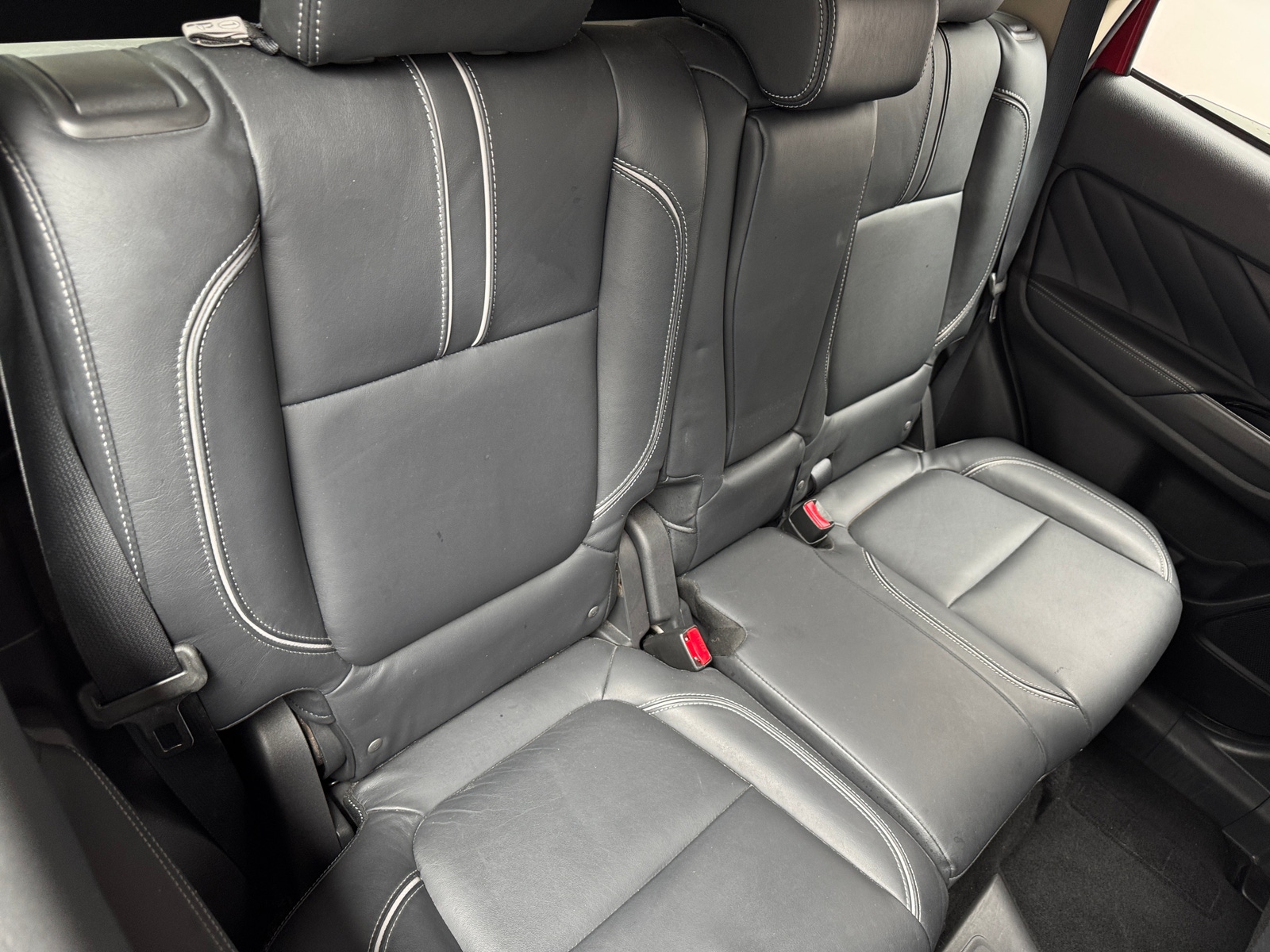 Thumbnail: 2018 Mitsubishi Outlander - 5