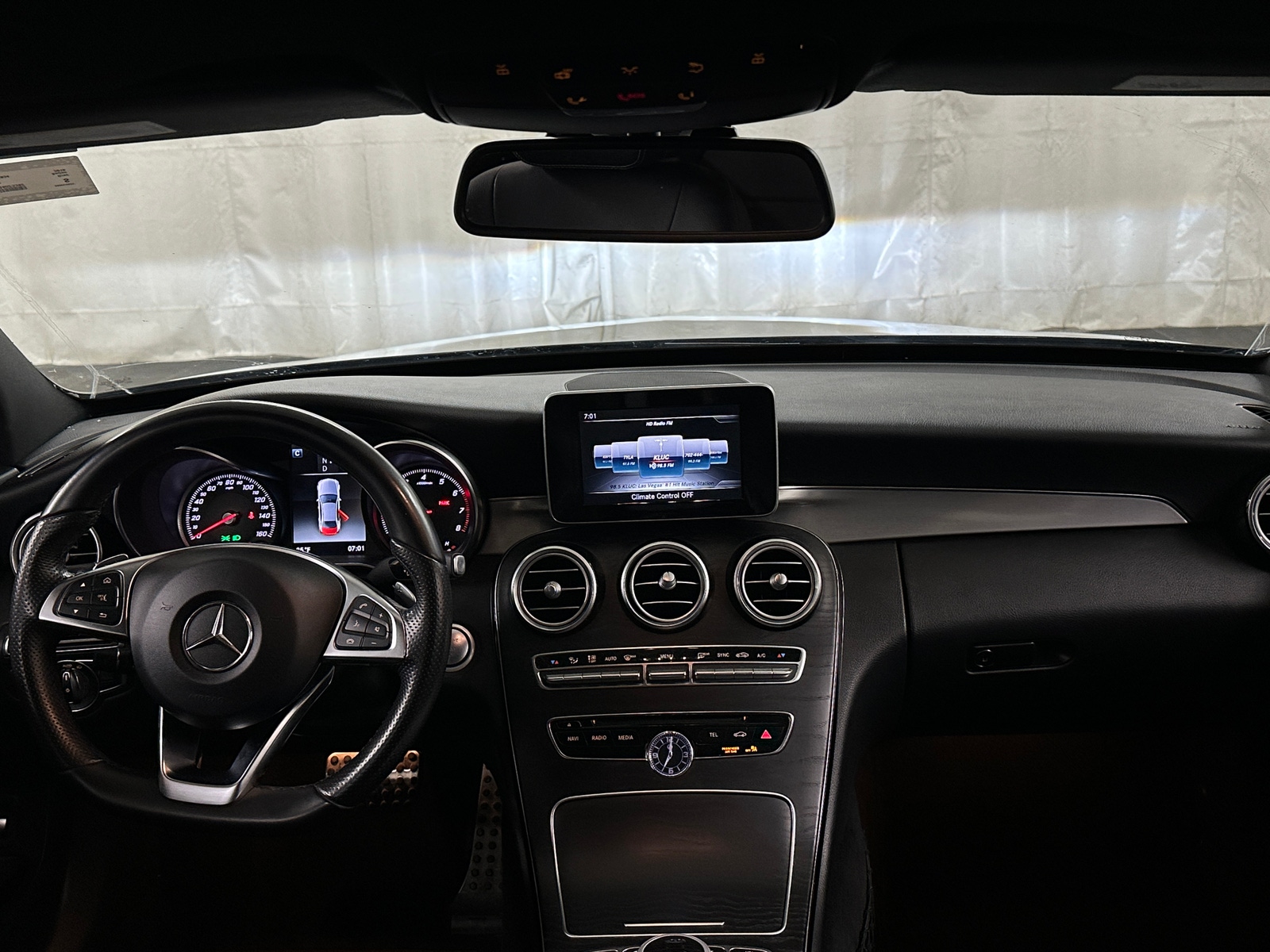 Thumbnail: 2018 Mercedes-Benz C-Class - 2