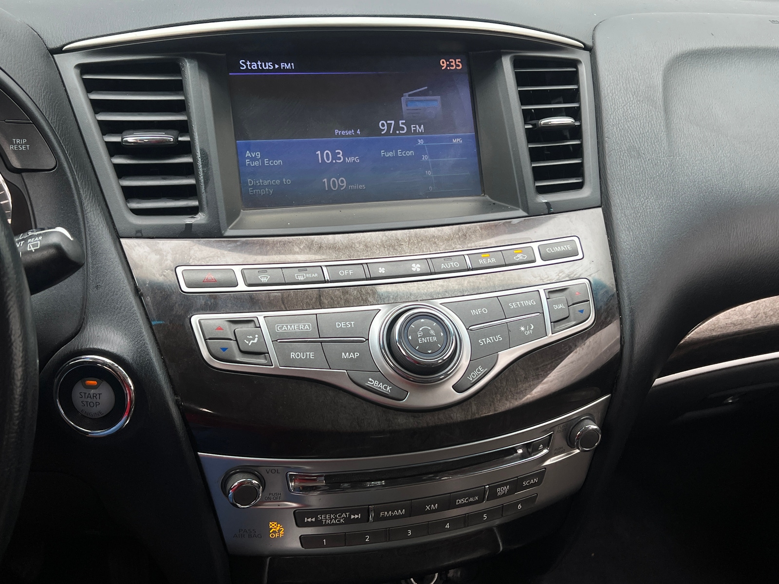 Thumbnail: 2015 INFINITI QX60 - 3