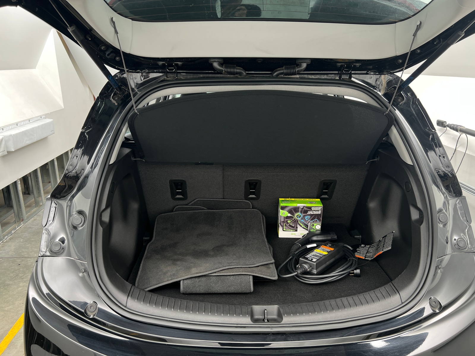 Thumbnail: 2022 Chevrolet Bolt EV - 7