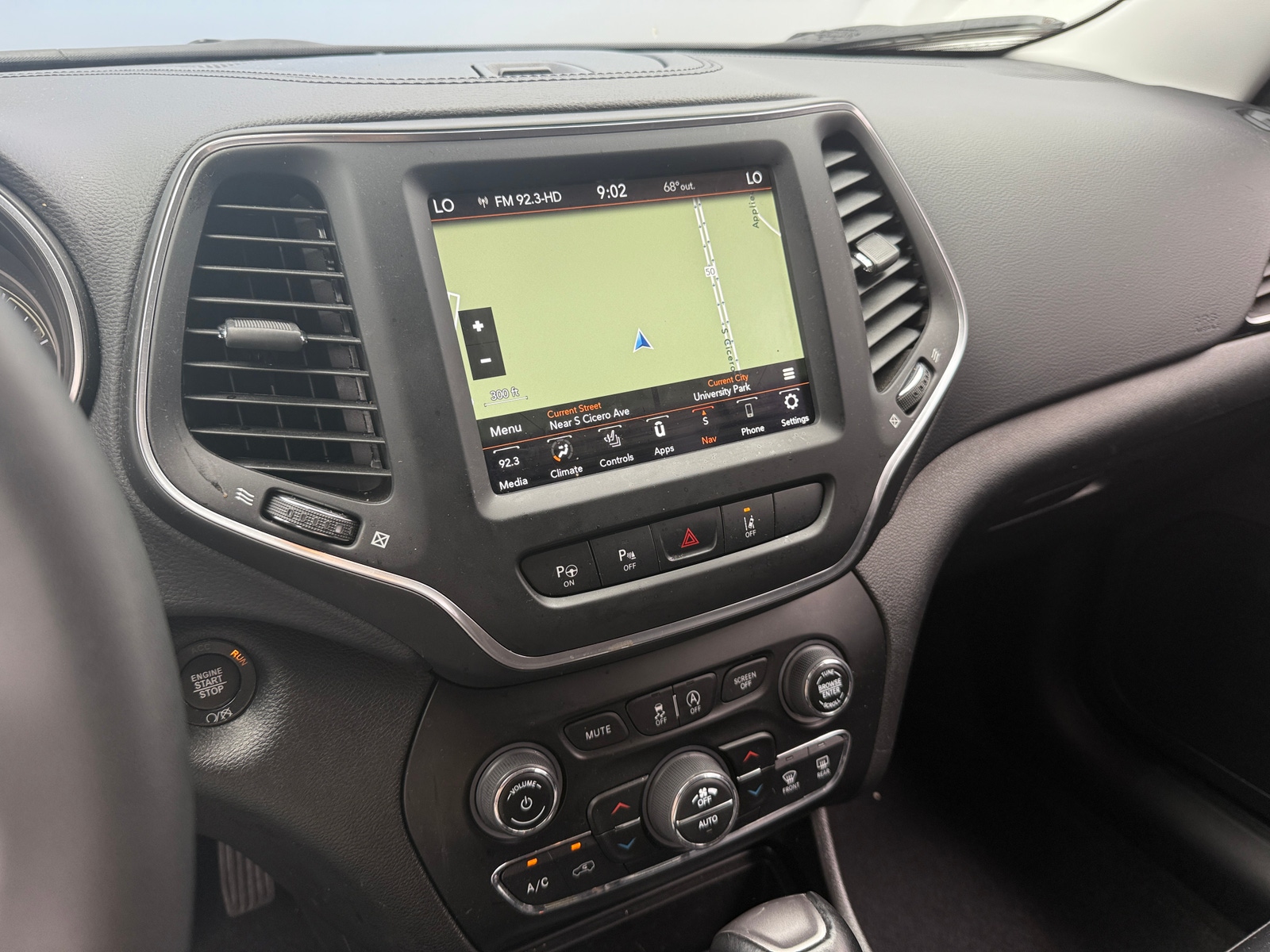 Thumbnail: 2023 Jeep Cherokee - 3