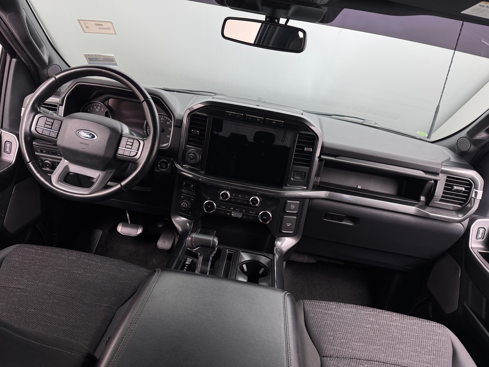 Thumbnail: 2022 Ford Econoline - 3