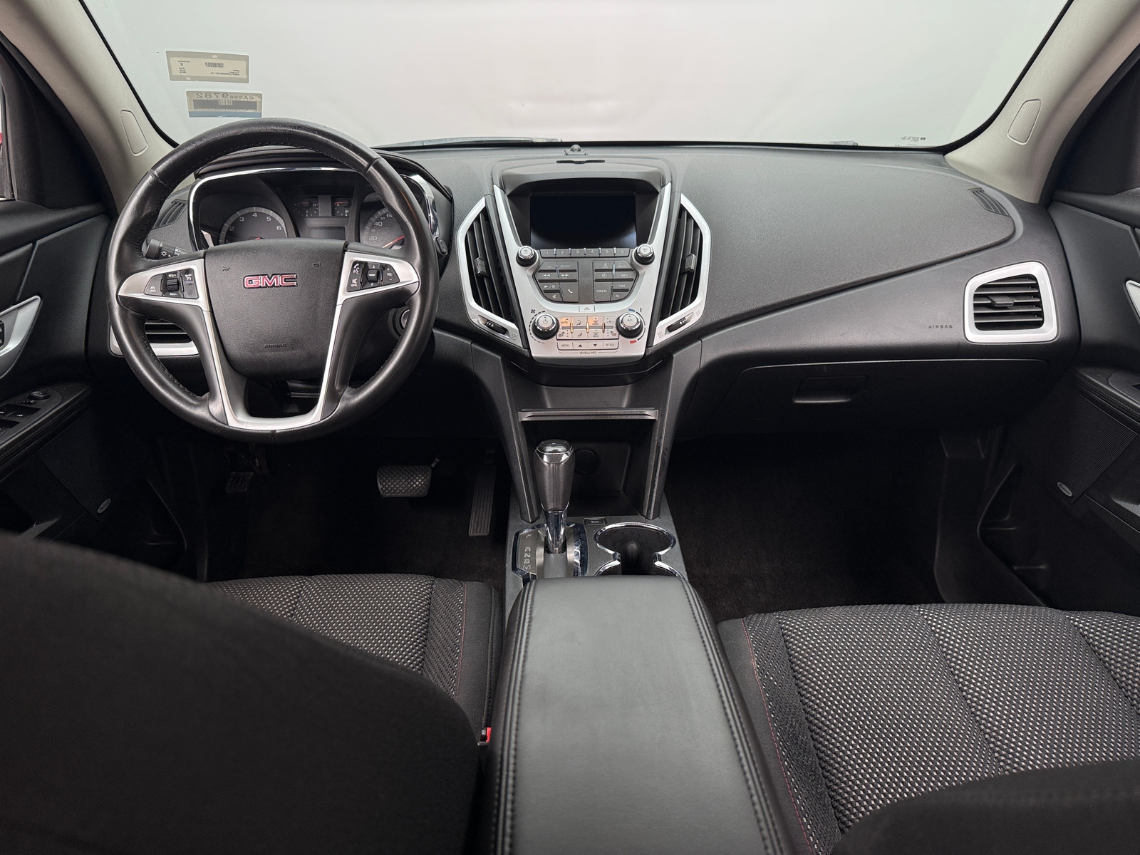 Thumbnail: 2016 GMC Terrain - 3