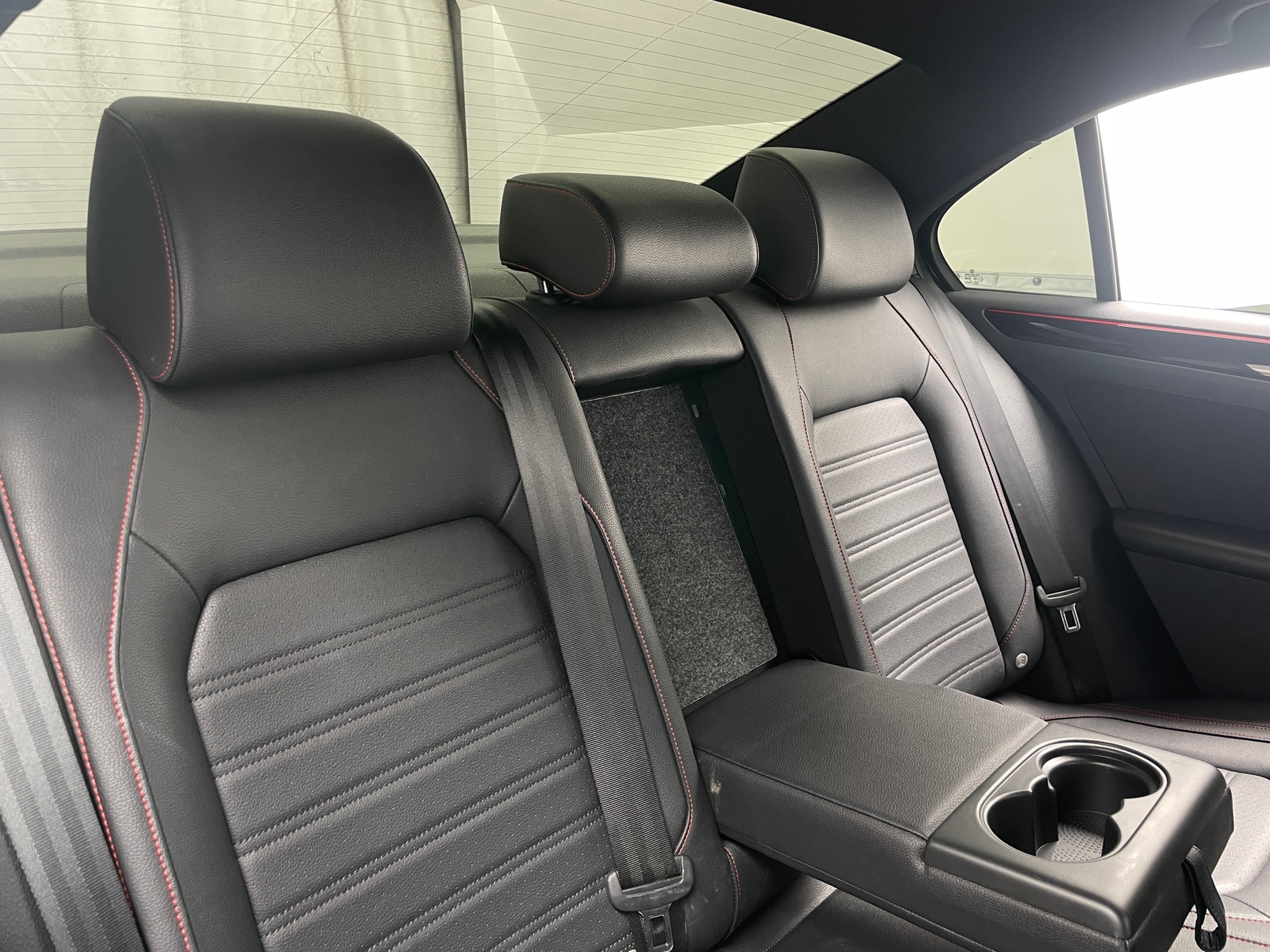 Thumbnail: 2017 Volkswagen Jetta - 5