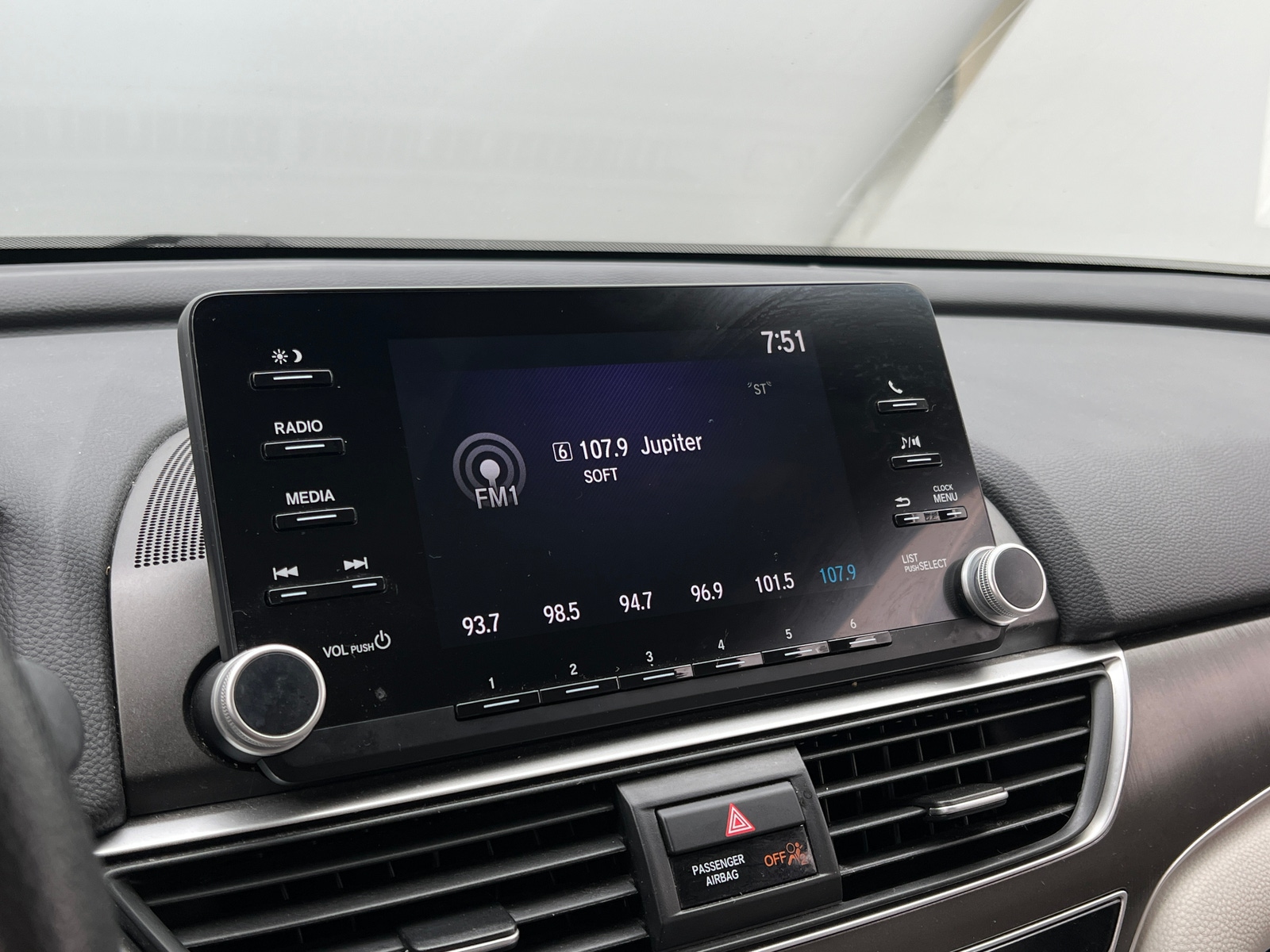 Thumbnail: 2019 Honda Accord - 4