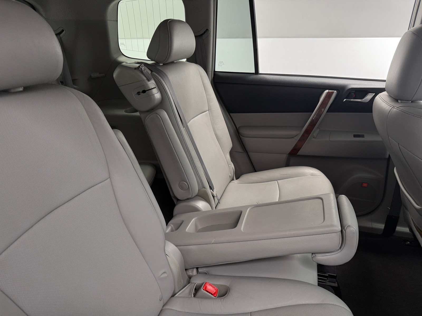 Thumbnail: 2011 Toyota Highlander - 5