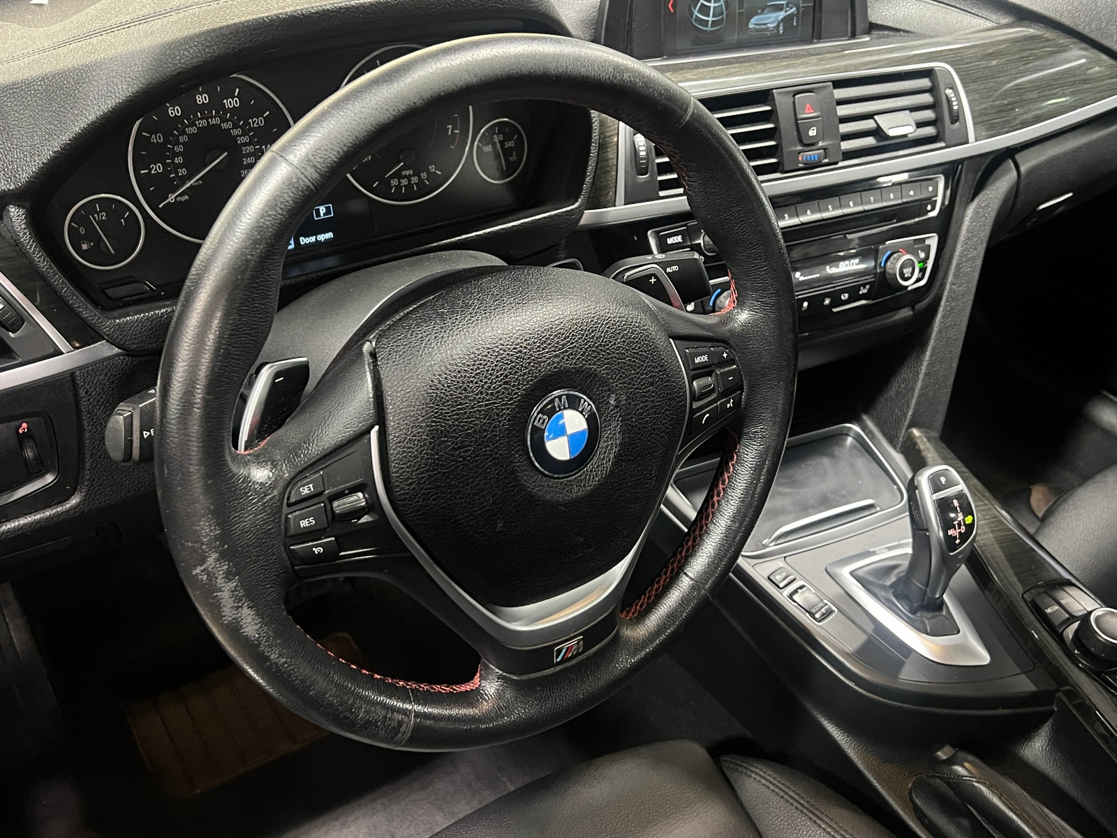 Thumbnail: 2018 BMW 3 Series - 4