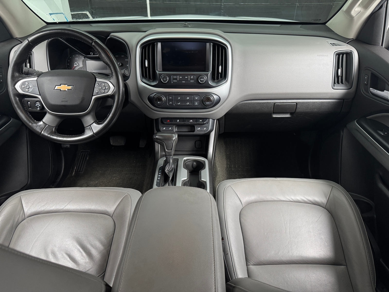 Thumbnail: 2018 Chevrolet Colorado - 3