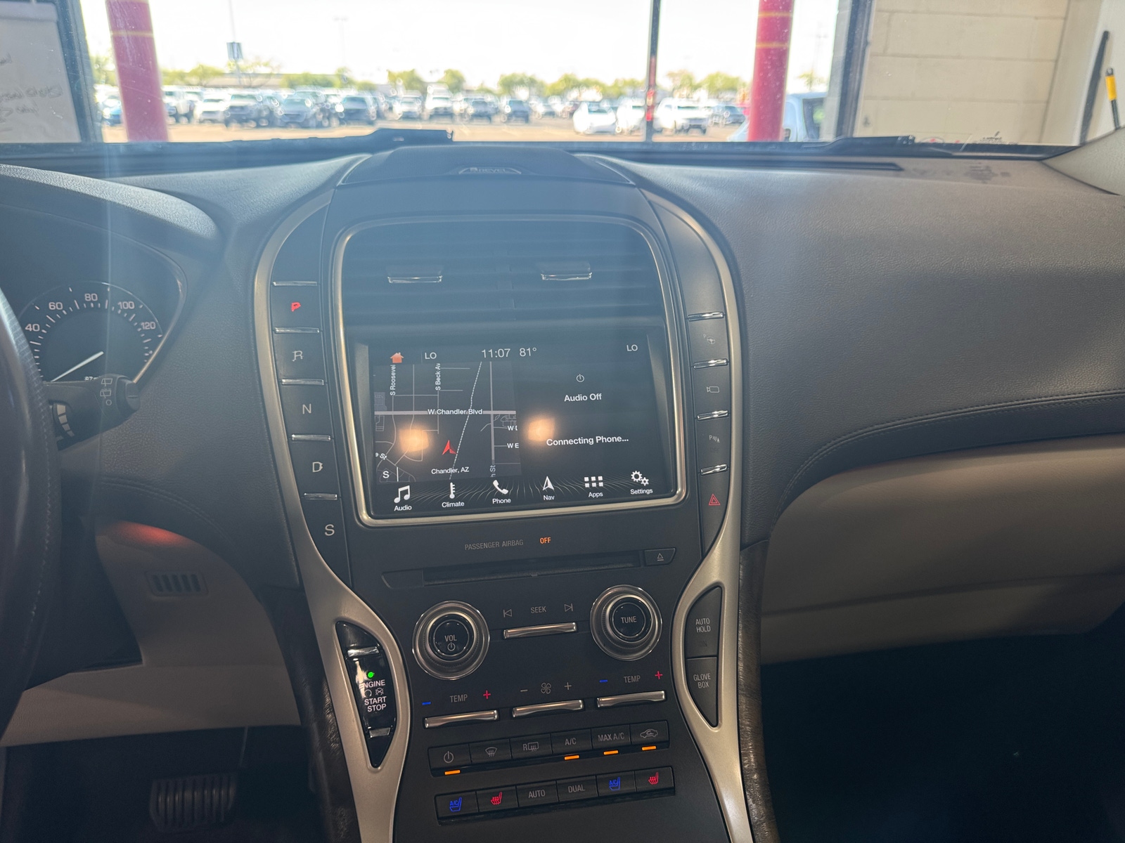 Thumbnail: 2016 Lincoln MKX - 3