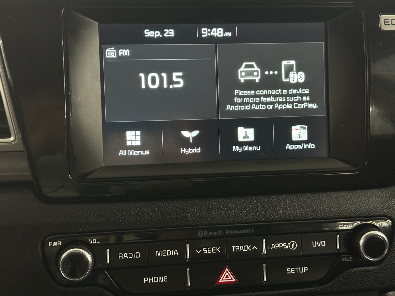 Thumbnail: 2019 Kia Niro - 4