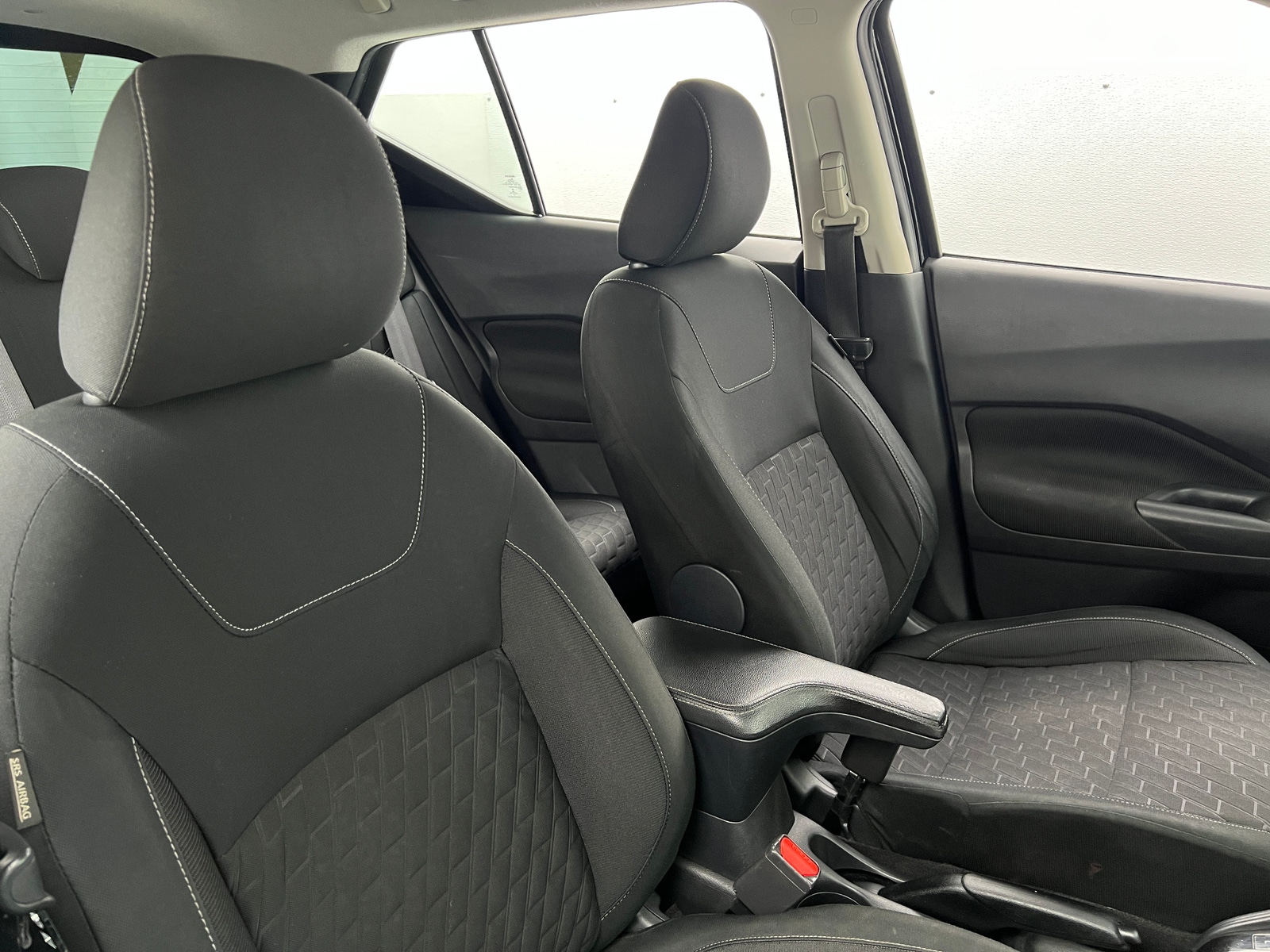 Thumbnail: 2021 Nissan Kicks - 2