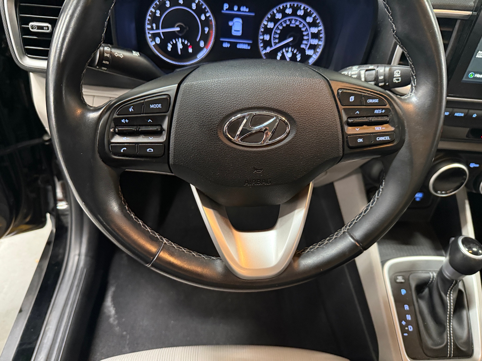 Thumbnail: 2020 Hyundai Venue - 5