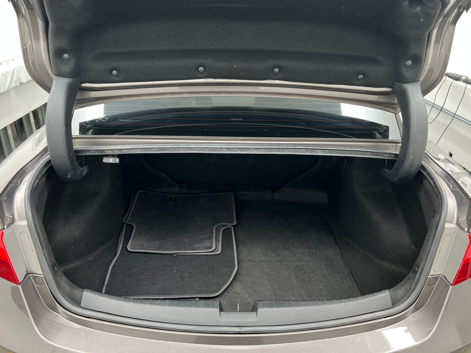 Thumbnail: 2013 Acura ILX - 6