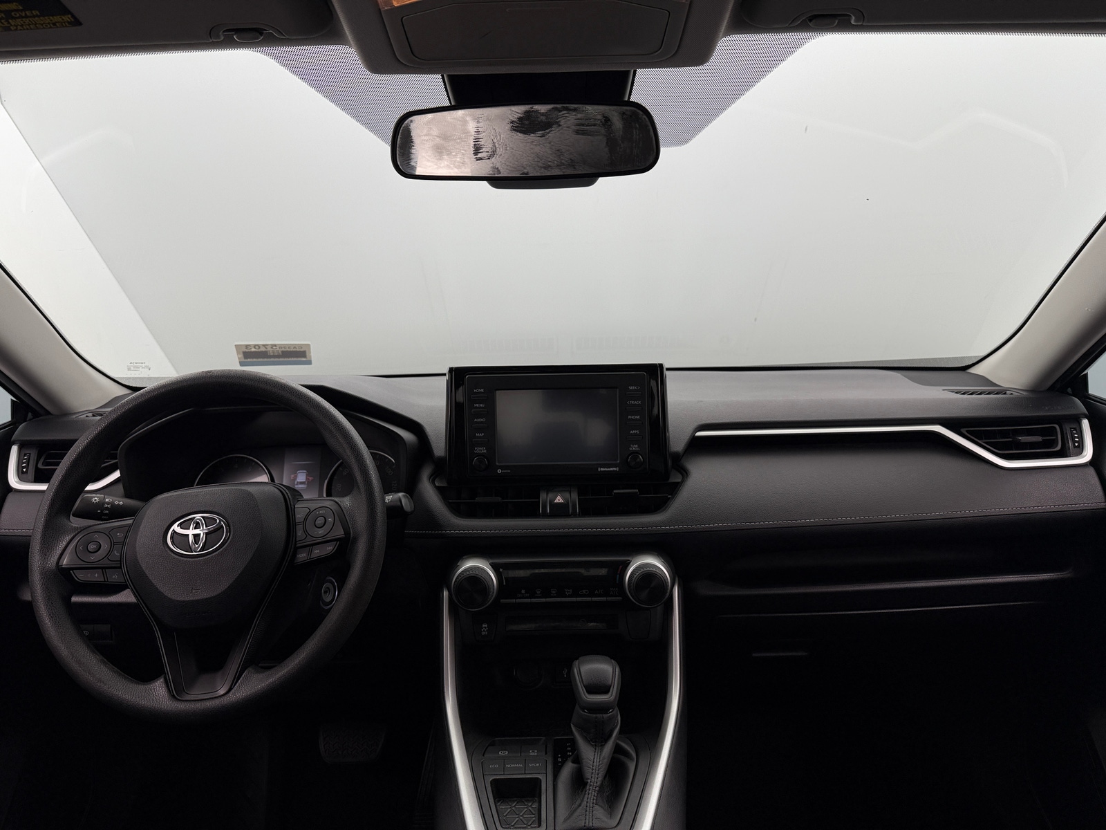 Thumbnail: 2021 Toyota RAV4 - 3