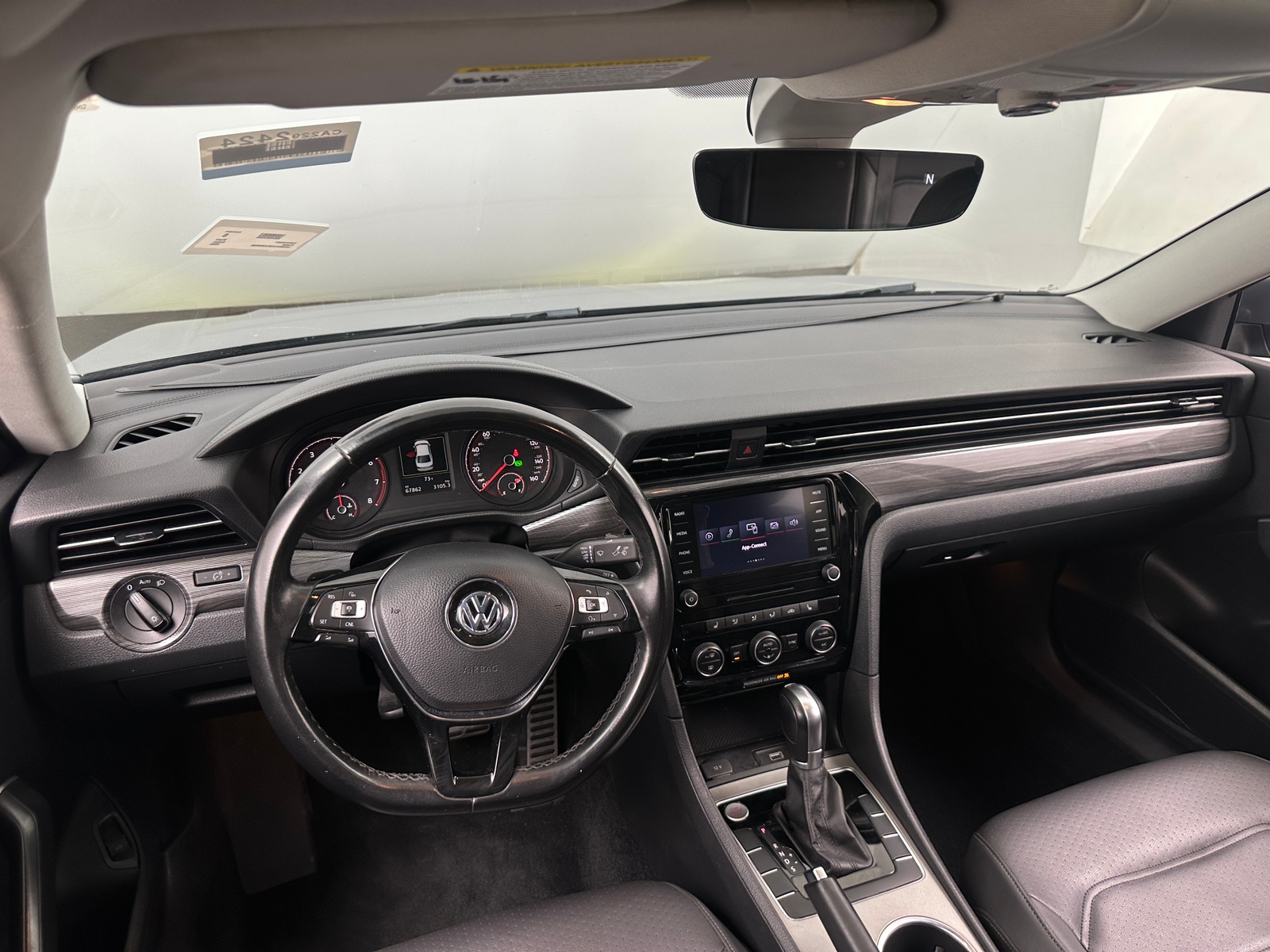Thumbnail: 2020 Volkswagen Passat - 2