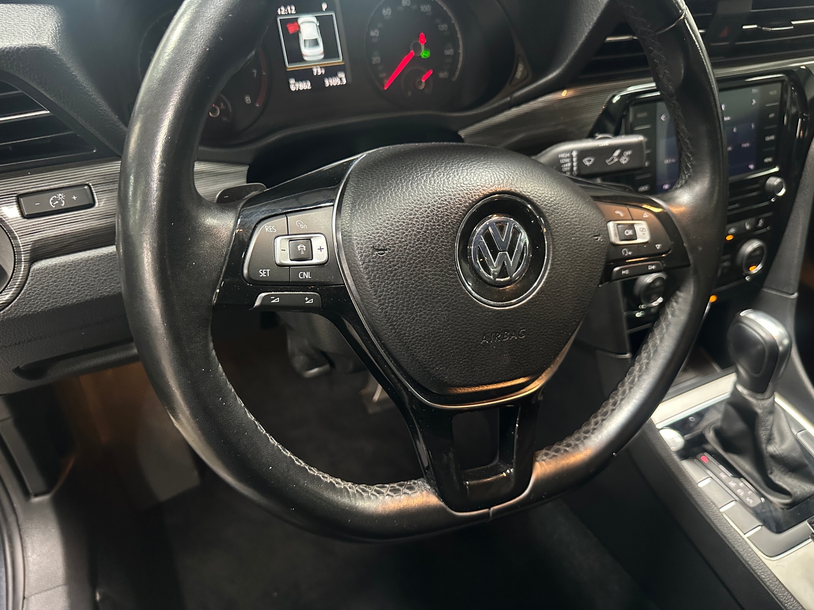 Thumbnail: 2020 Volkswagen Passat - 4