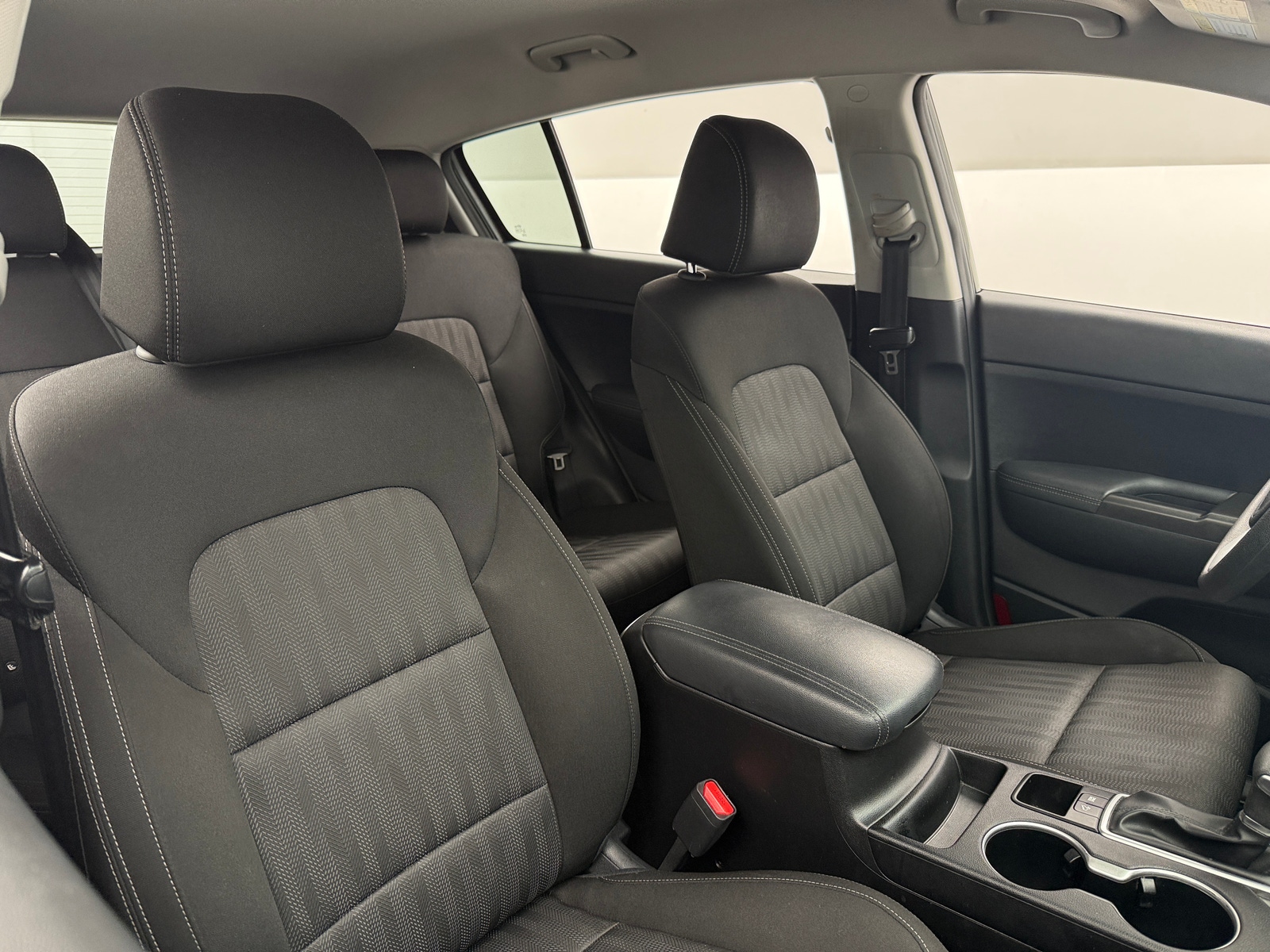 Thumbnail: 2022 Kia Sportage - 2
