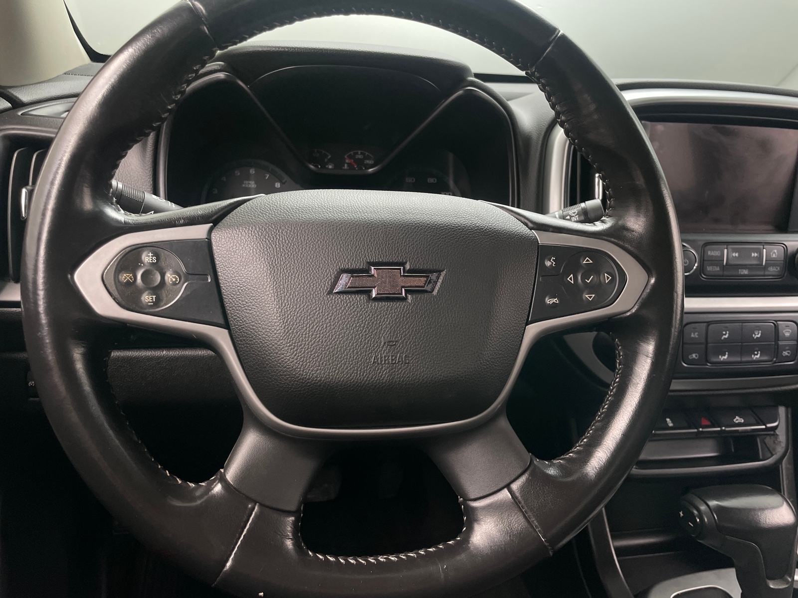 Thumbnail: 2017 Chevrolet Colorado - 5