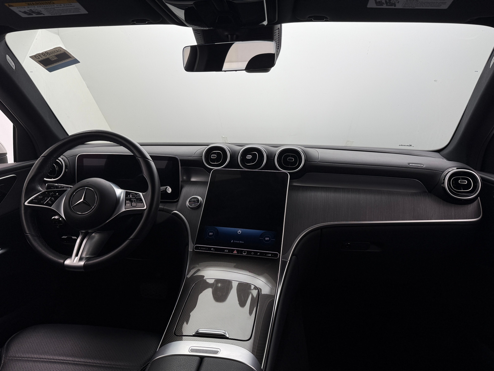 Thumbnail: 2024 Mercedes-Benz GLC - 2