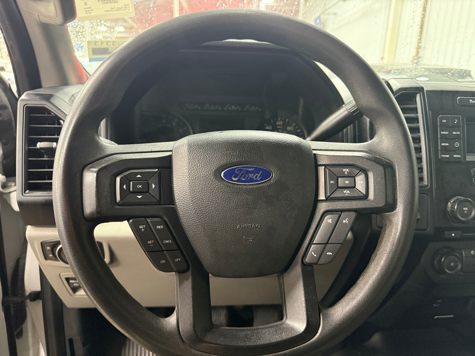 Thumbnail: 2016 Ford Econoline - 5