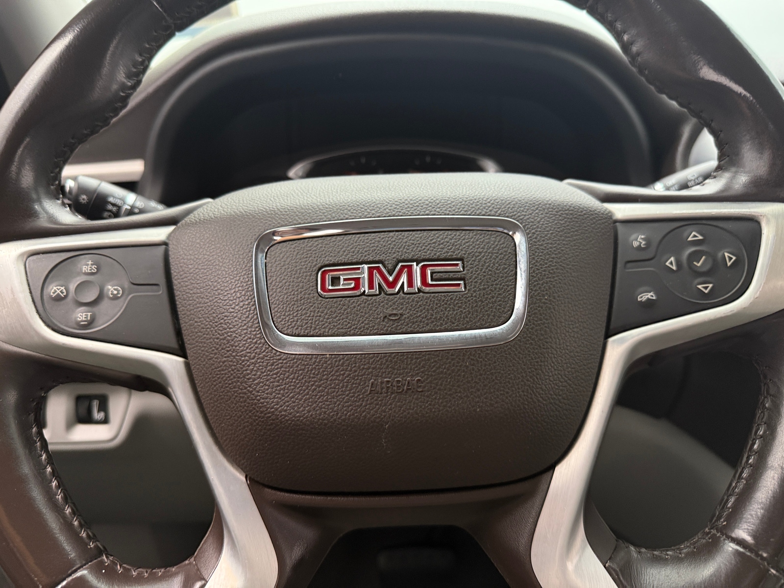Thumbnail: 2019 GMC Acadia - 4