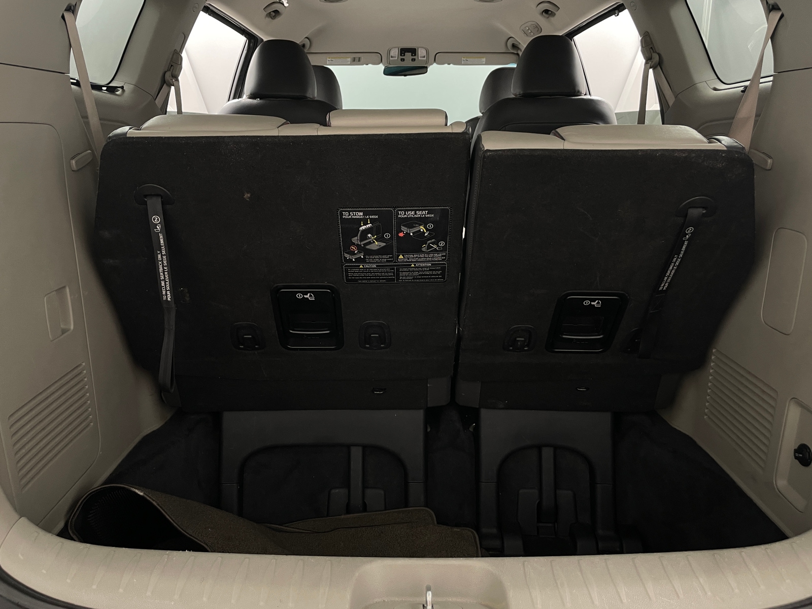 Thumbnail: 2017 Kia Sedona - 7