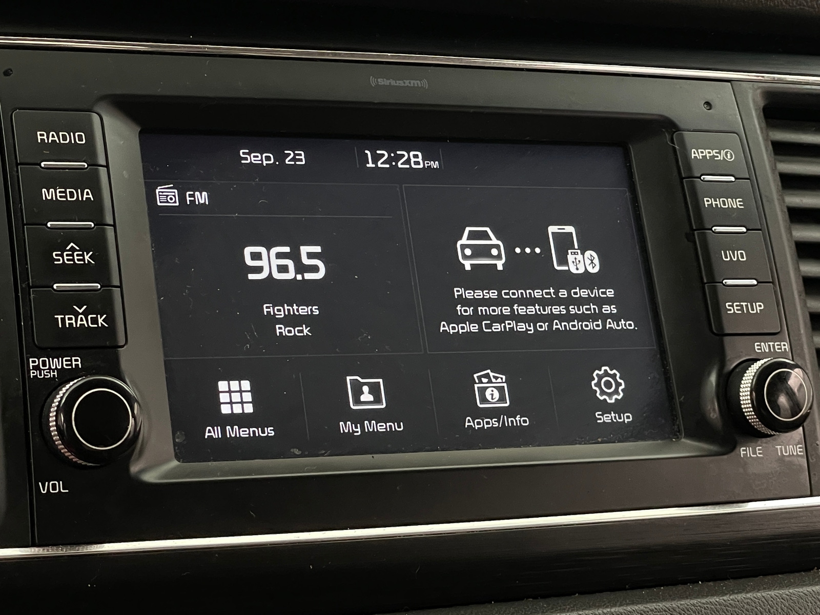 Thumbnail: 2017 Kia Sedona - 4