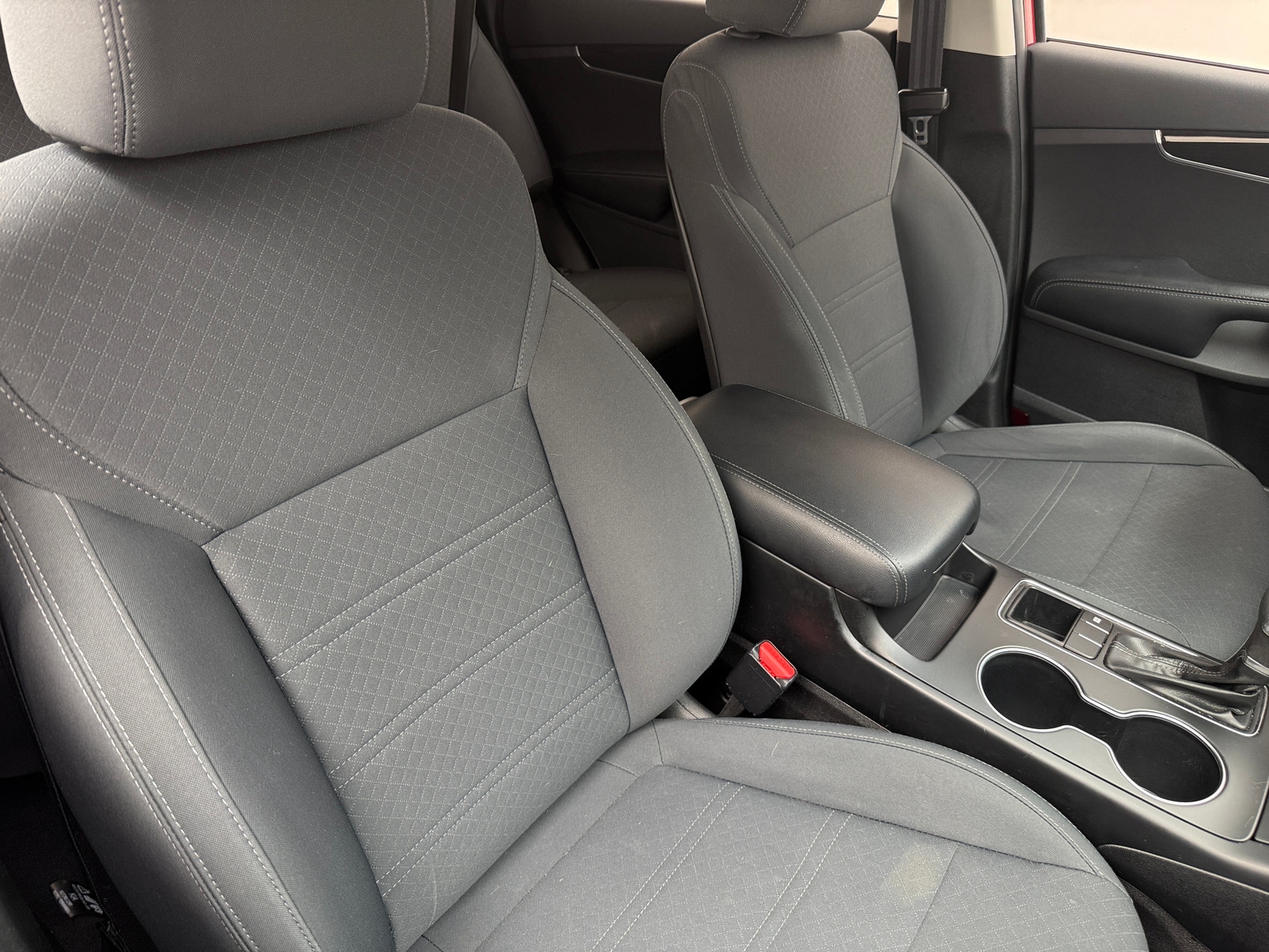 Thumbnail: 2019 Kia Sorento - 2