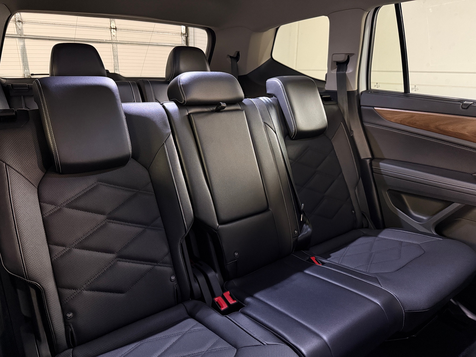 Thumbnail: 2024 Volkswagen Atlas - 5