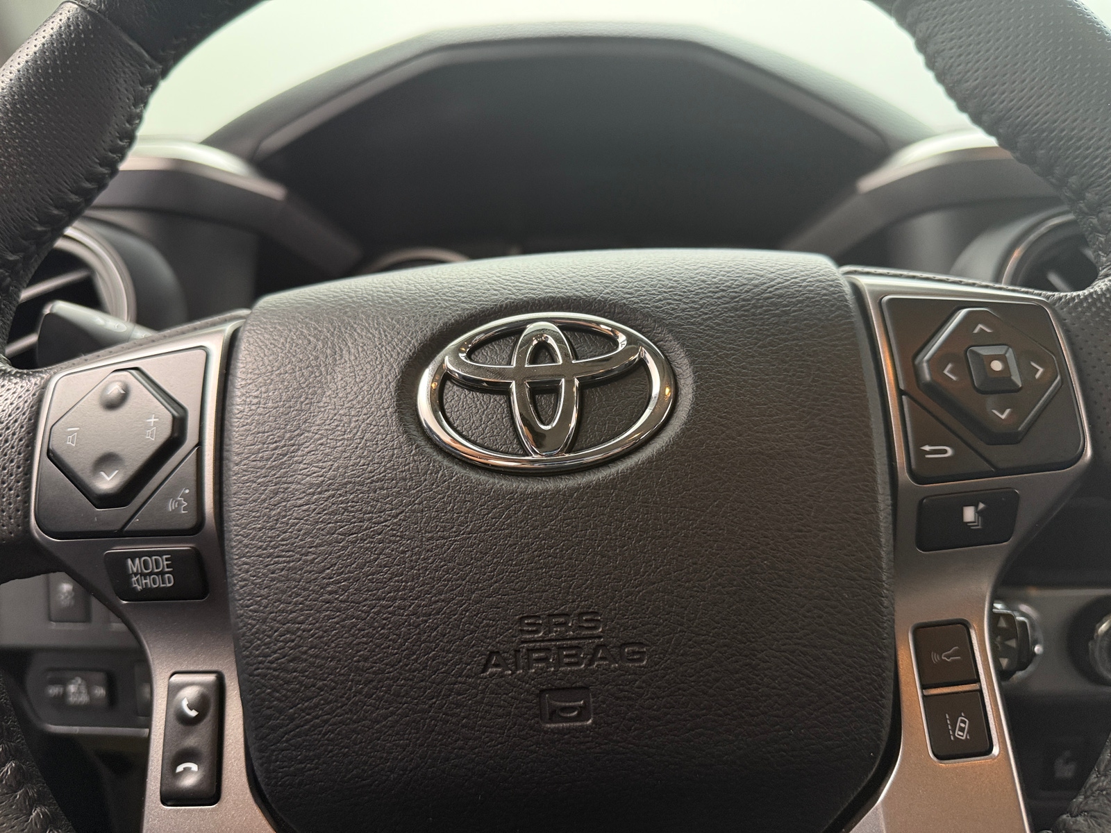 Thumbnail: 2023 Toyota Tacoma - 5