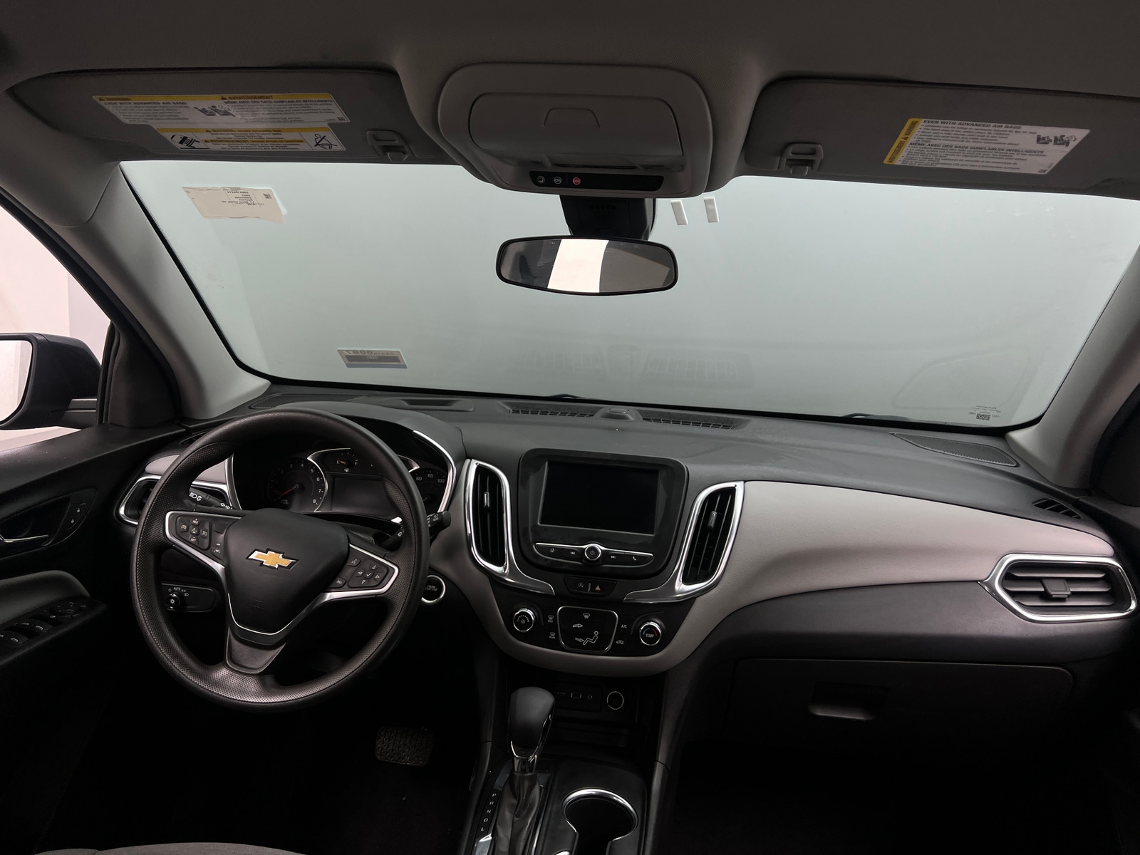 Thumbnail: 2023 Chevrolet Equinox - 3