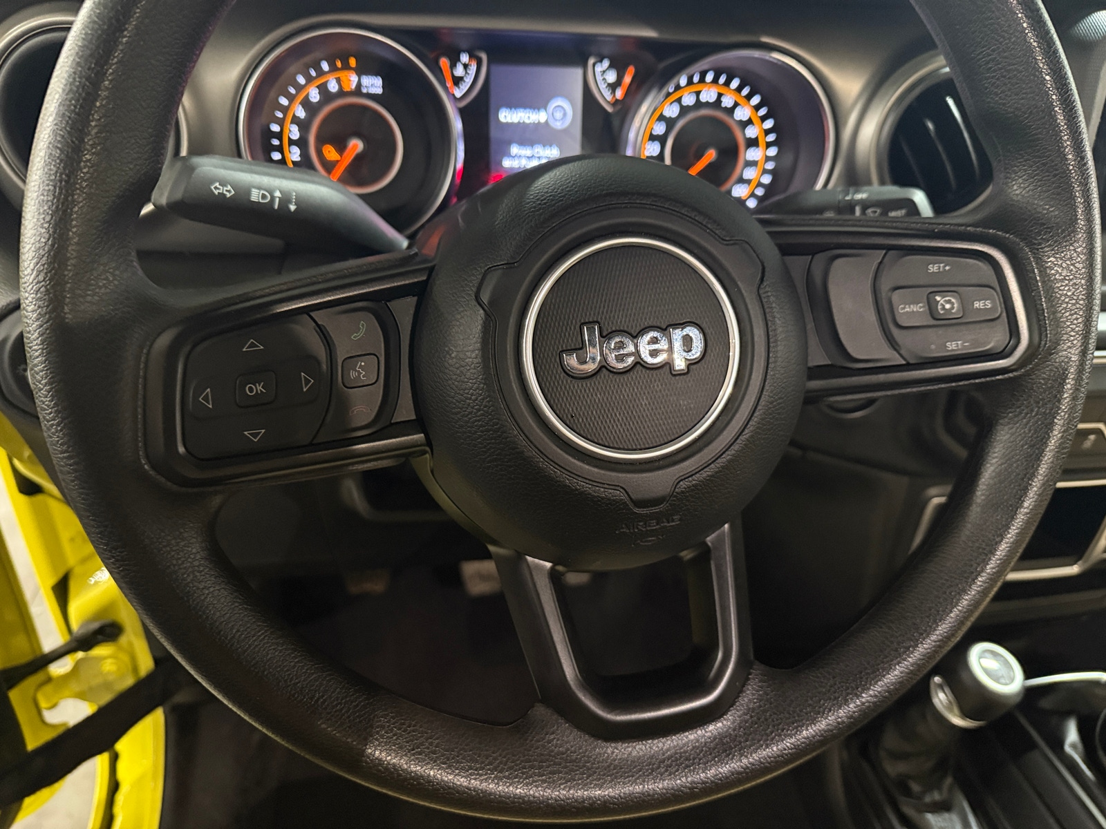 Thumbnail: 2023 Jeep Gladiator - 5
