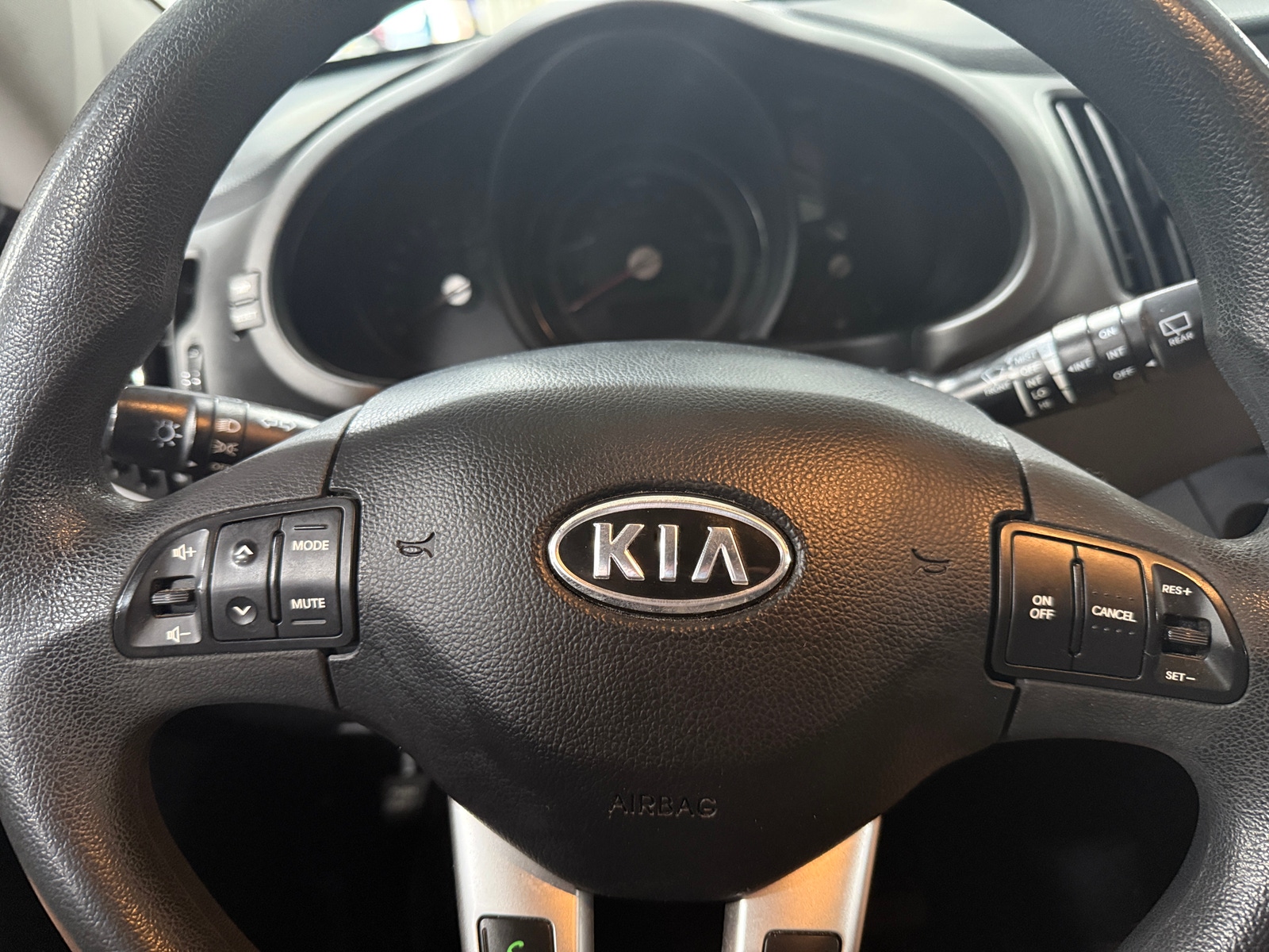Thumbnail: 2011 Kia Sportage - 5