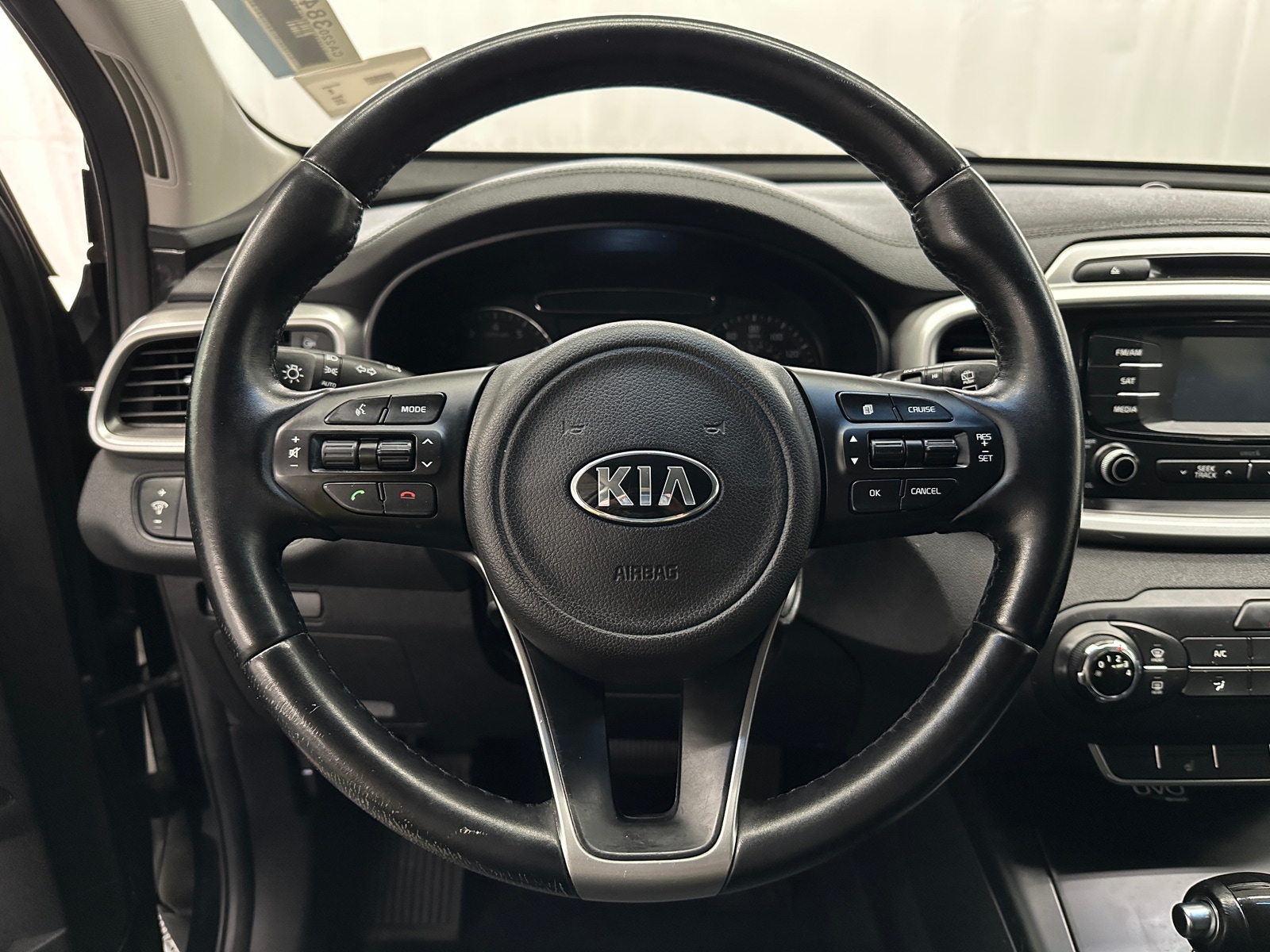 Thumbnail: 2016 Kia Sorento - 5