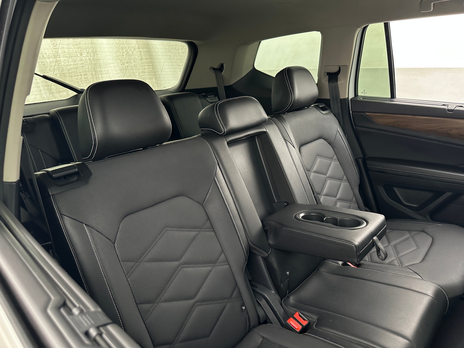 Thumbnail: 2024 Volkswagen Atlas - 5