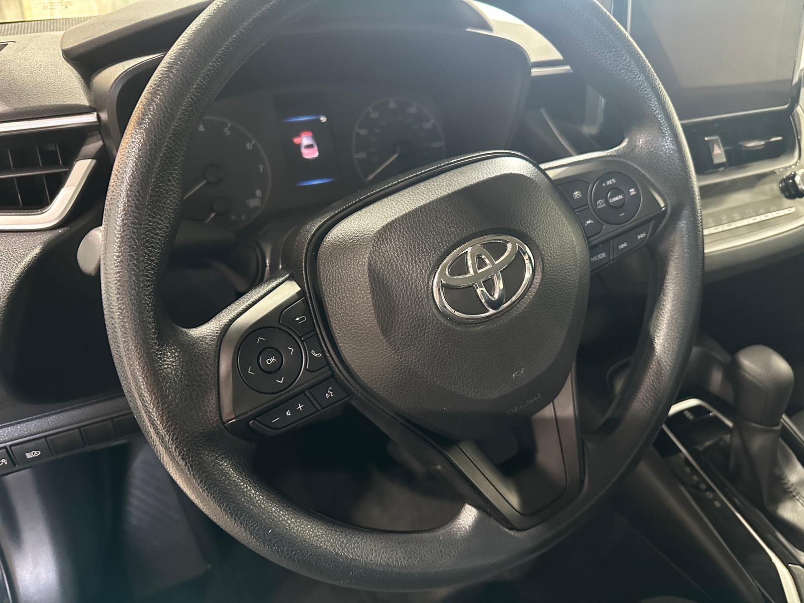Thumbnail: 2023 Toyota Corolla - 5