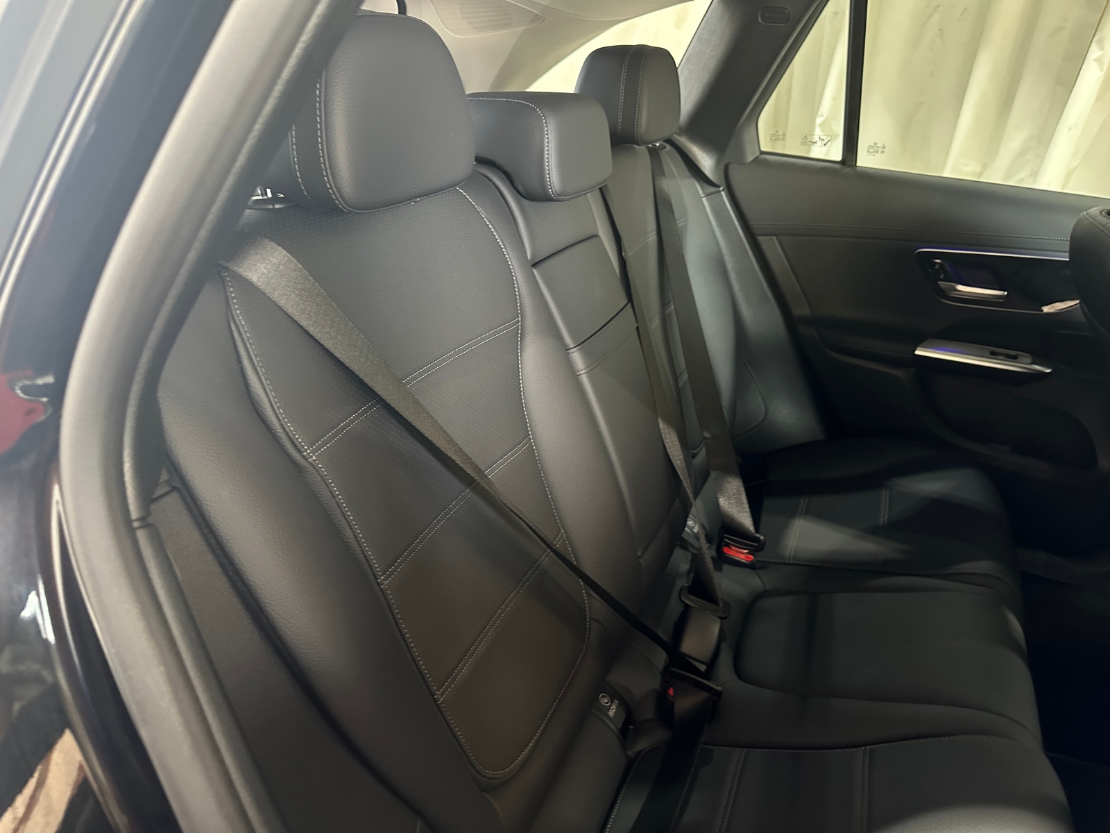 Thumbnail: 2025 Mercedes-Benz GLC - 5