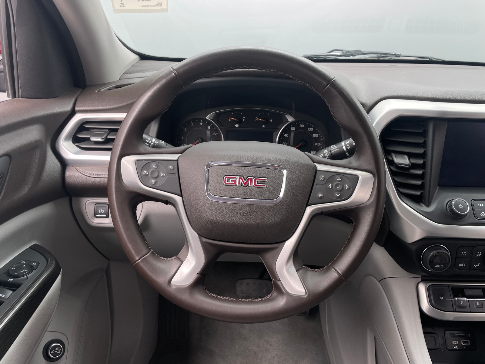 Thumbnail: 2023 GMC Acadia - 4