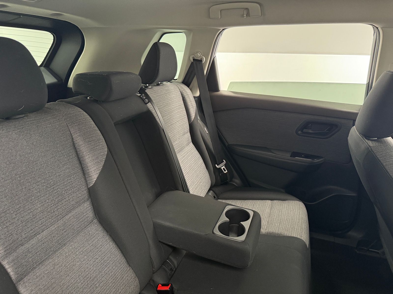 Thumbnail: 2021 Nissan Rogue - 6