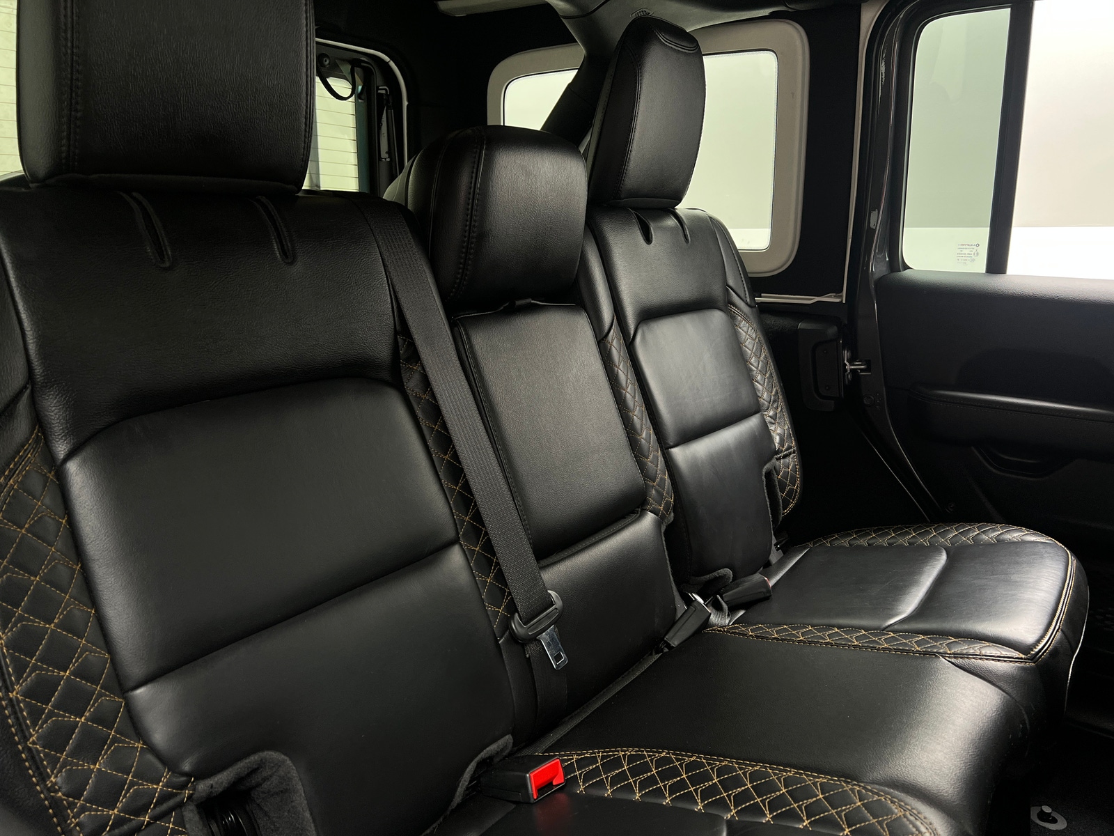 Thumbnail: 2021 Jeep Wrangler - 5