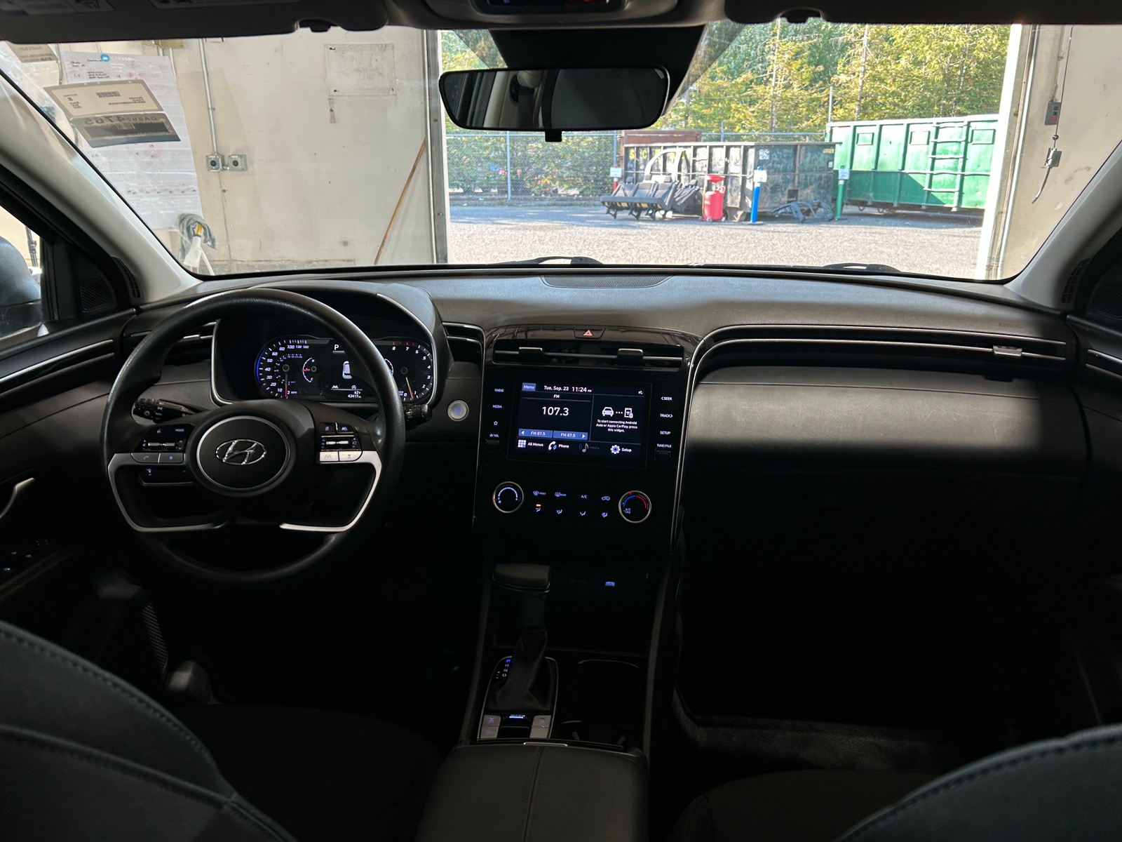 Thumbnail: 2022 Hyundai Tucson - 3