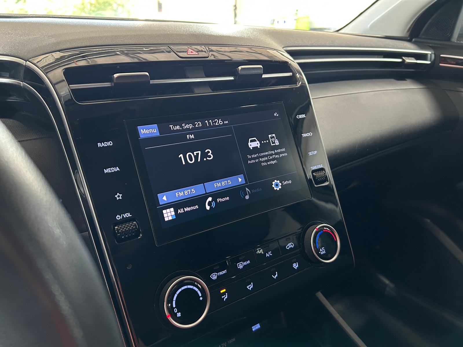 Thumbnail: 2022 Hyundai Tucson - 4