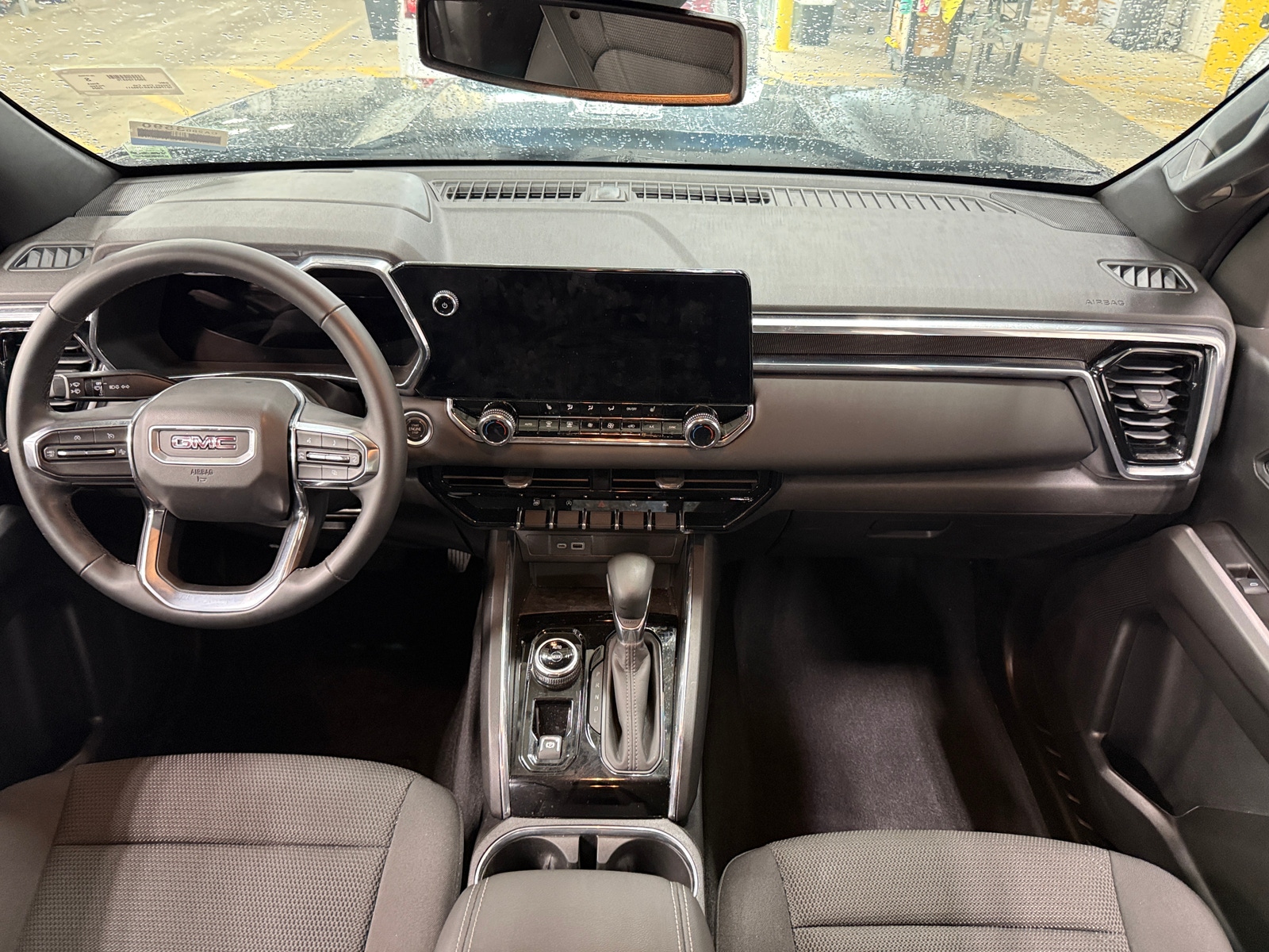 Thumbnail: 2024 GMC Canyon - 3