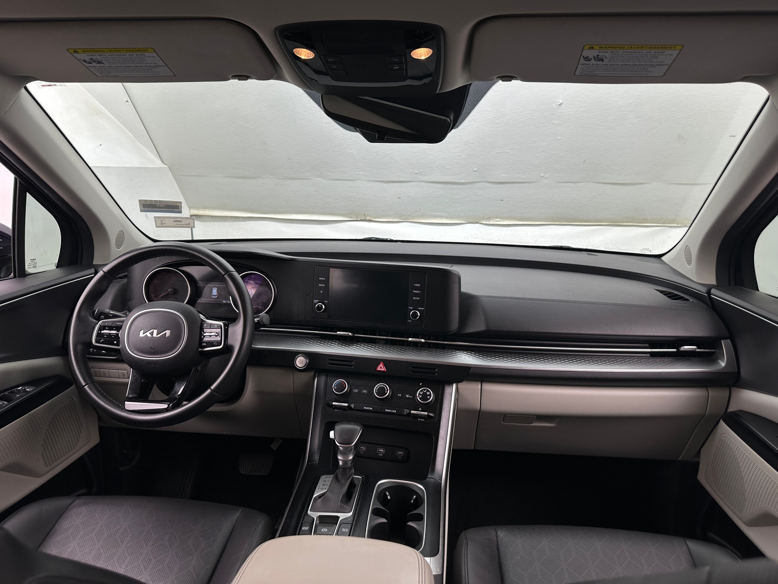 Thumbnail: 2022 Kia Carnival - 2