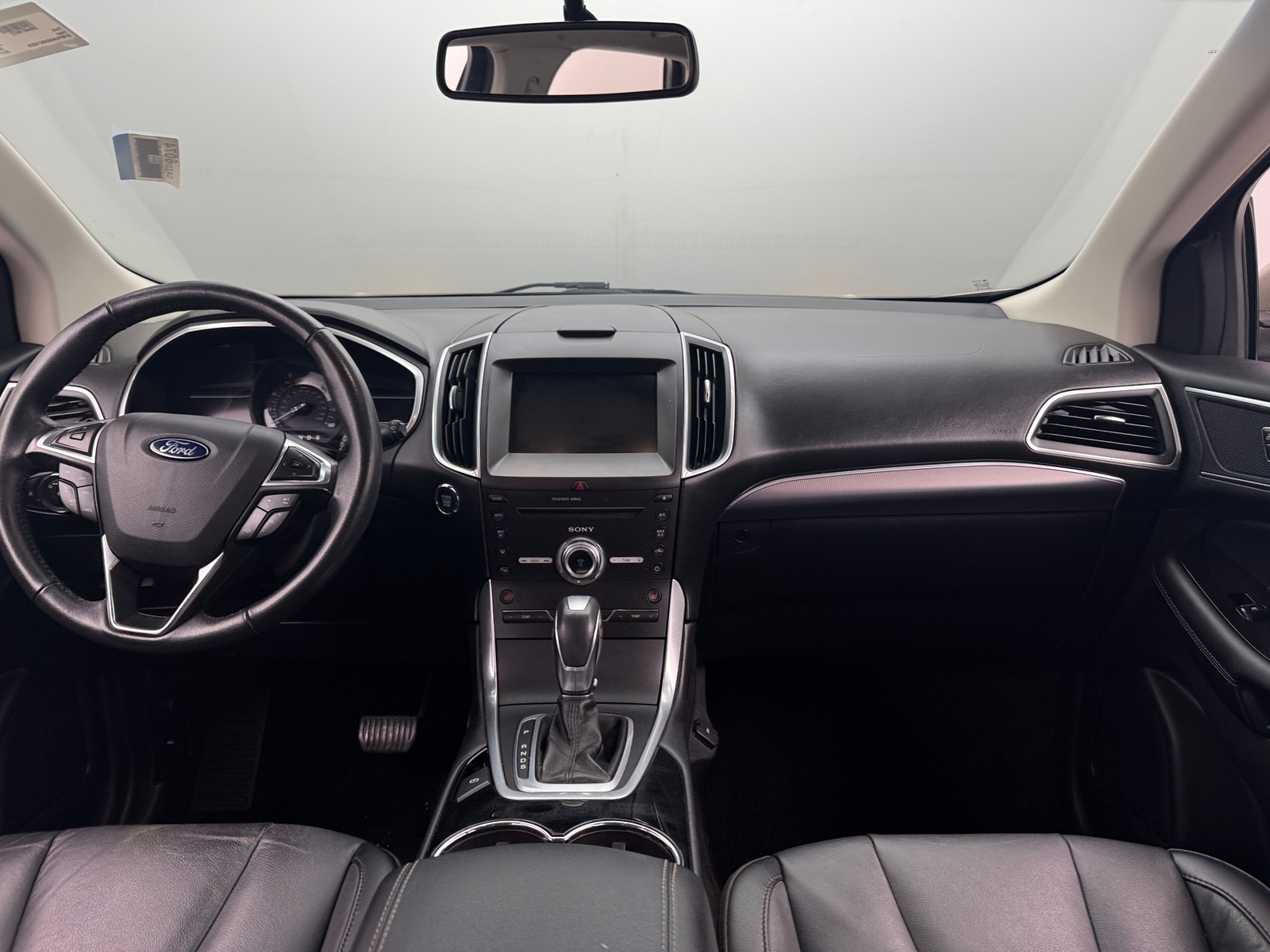 Thumbnail: 2017 Ford Edge - 2