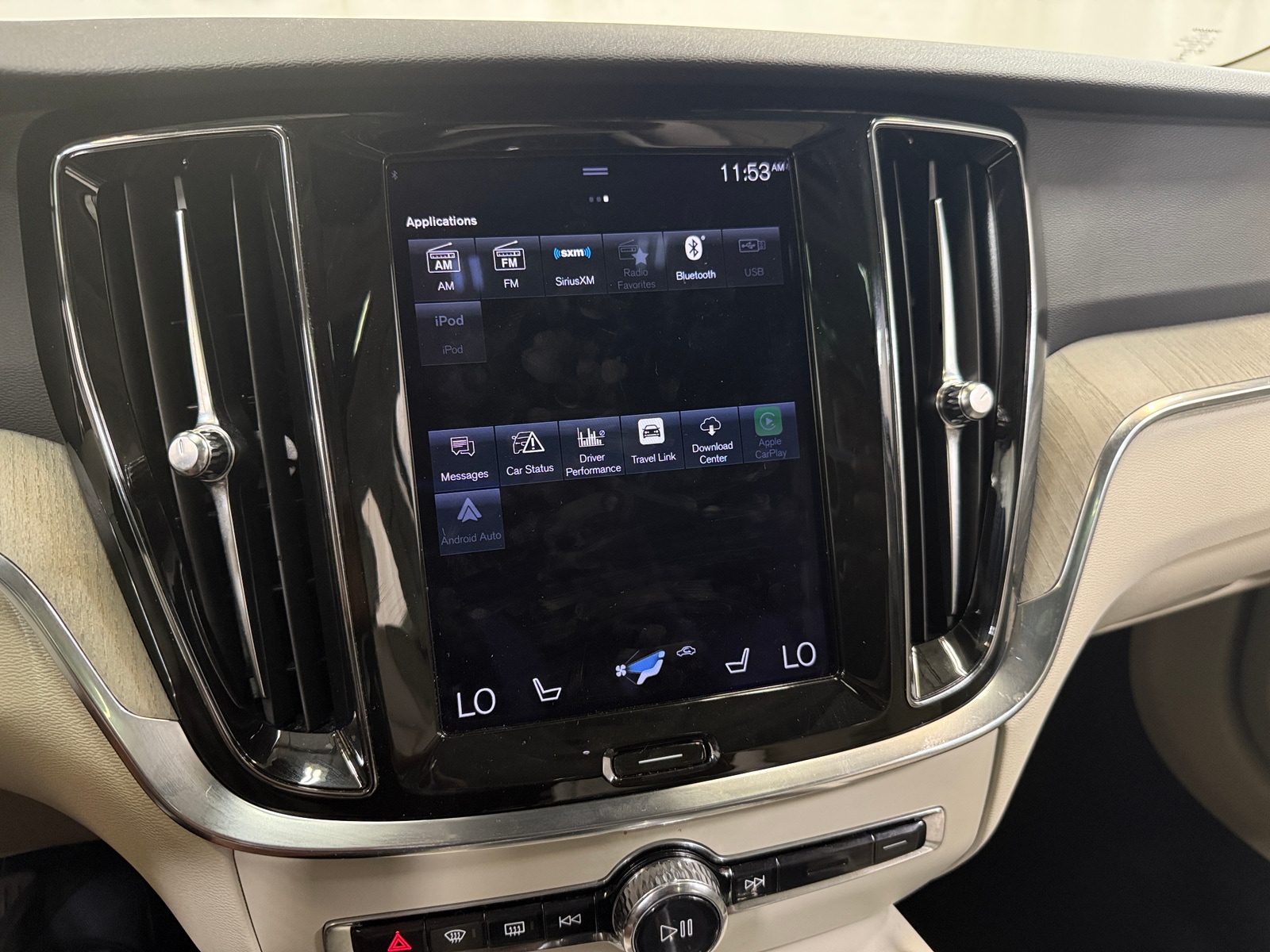 Thumbnail: 2022 Volvo V60 - 3