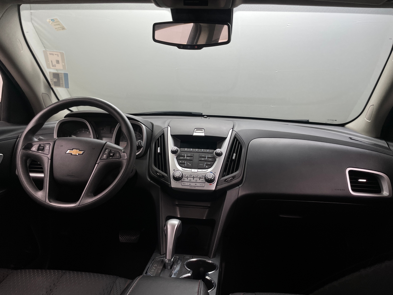 Thumbnail: 2015 Chevrolet Equinox - 3
