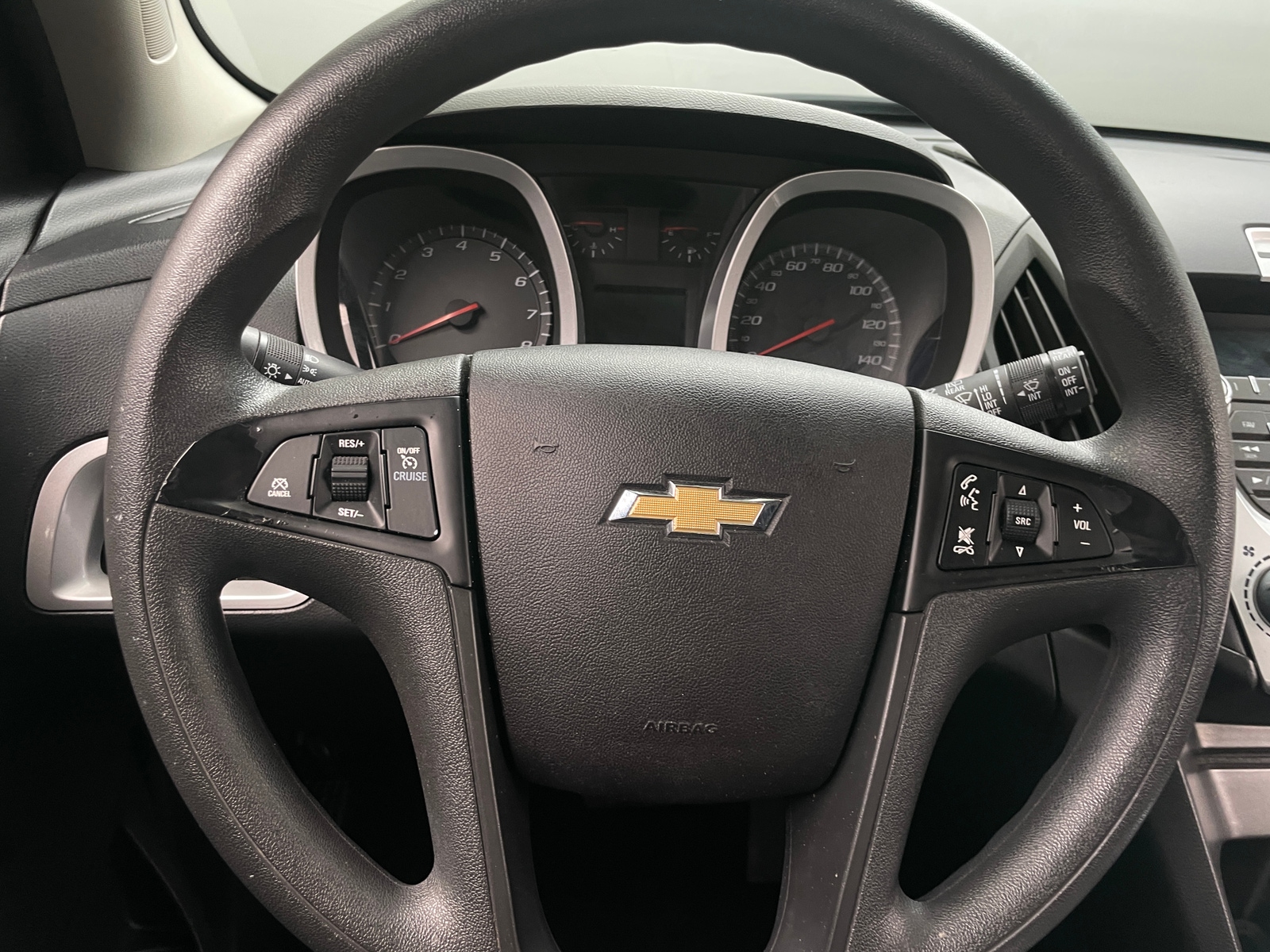 Thumbnail: 2015 Chevrolet Equinox - 5