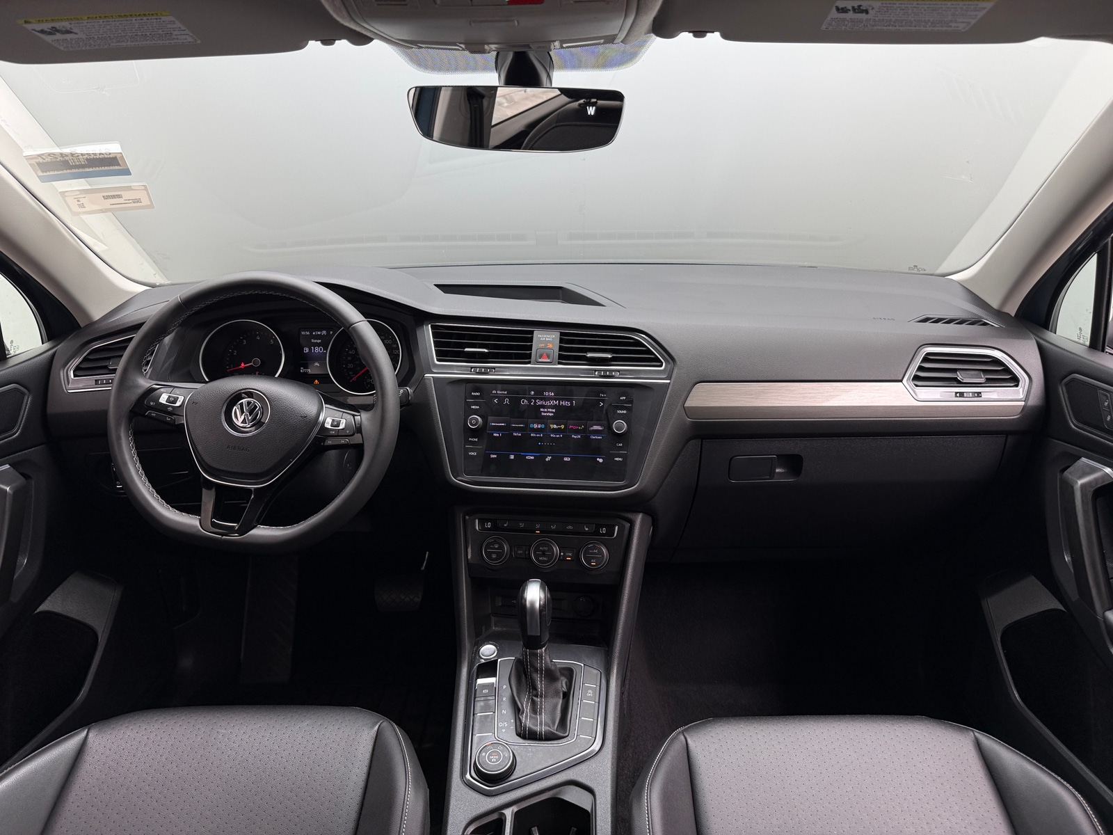 Thumbnail: 2021 Volkswagen Tiguan - 2